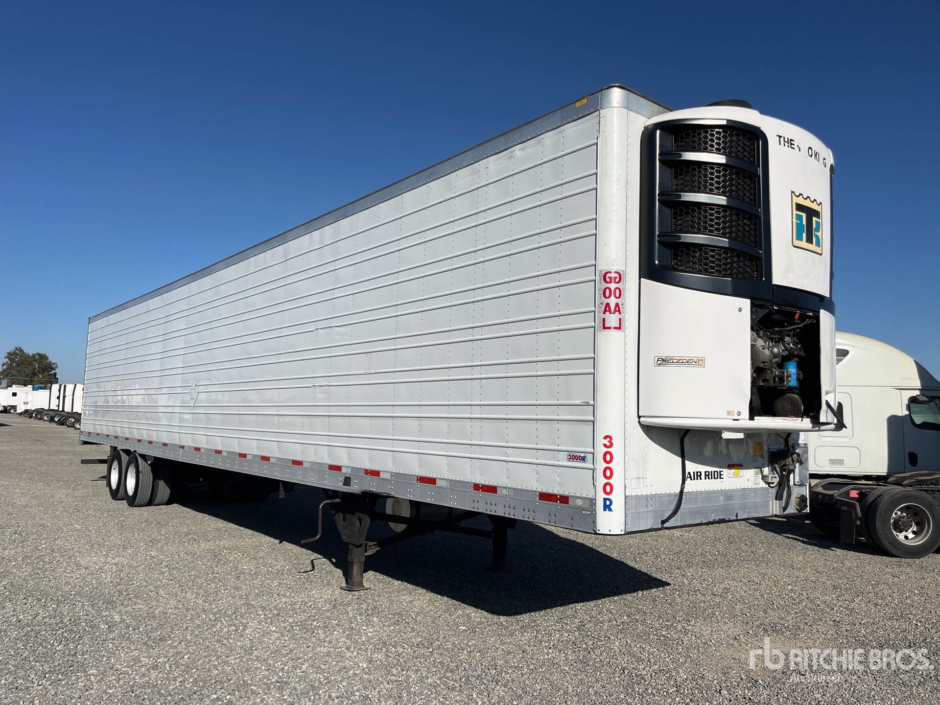 General Appearance with Foto, angolo anteriore destro