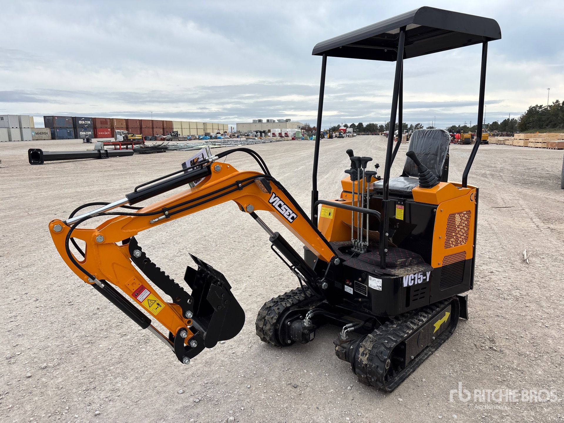 General Appearance with Picture, Left Front Corner