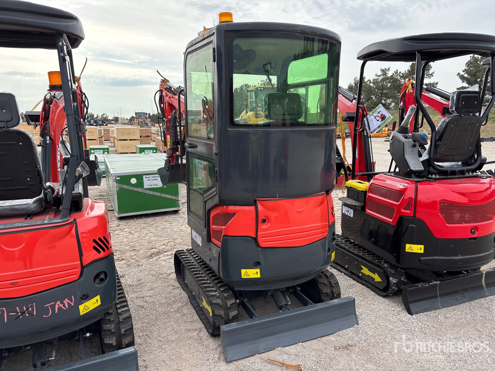 General Appearance with Picture, Left Rear Corner