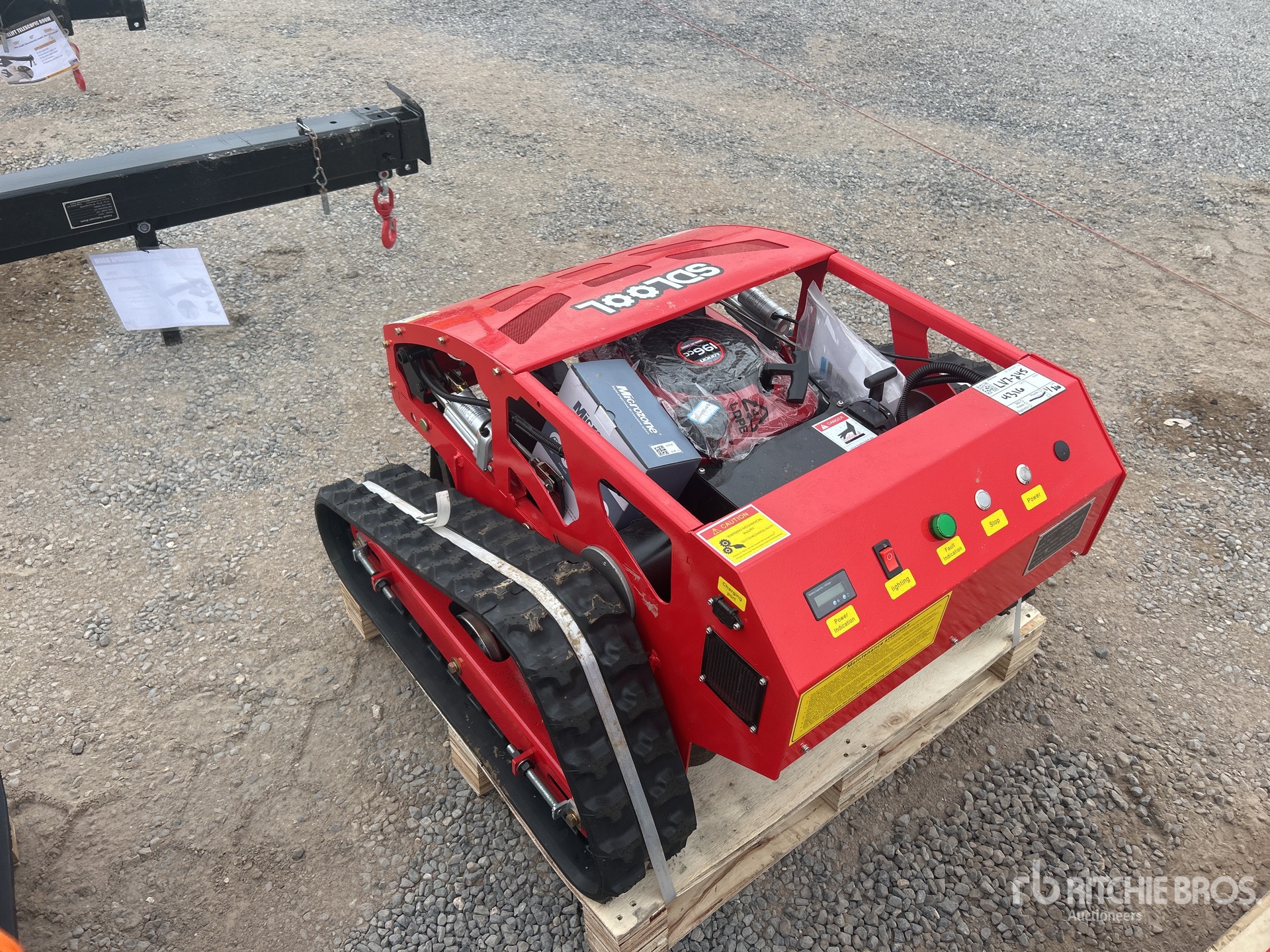 General Appearance with Picture, Left Rear Corner