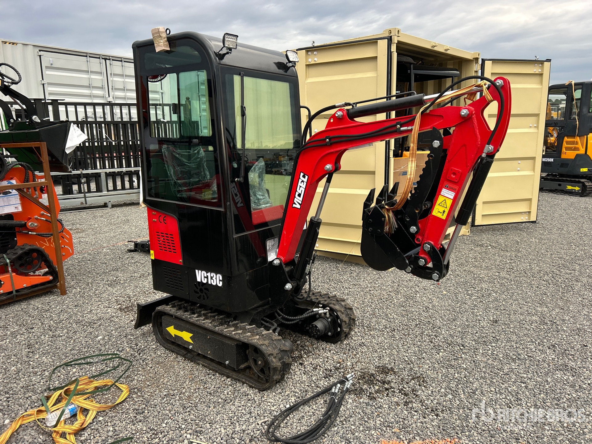 General Appearance with Picture, Right Front Corner