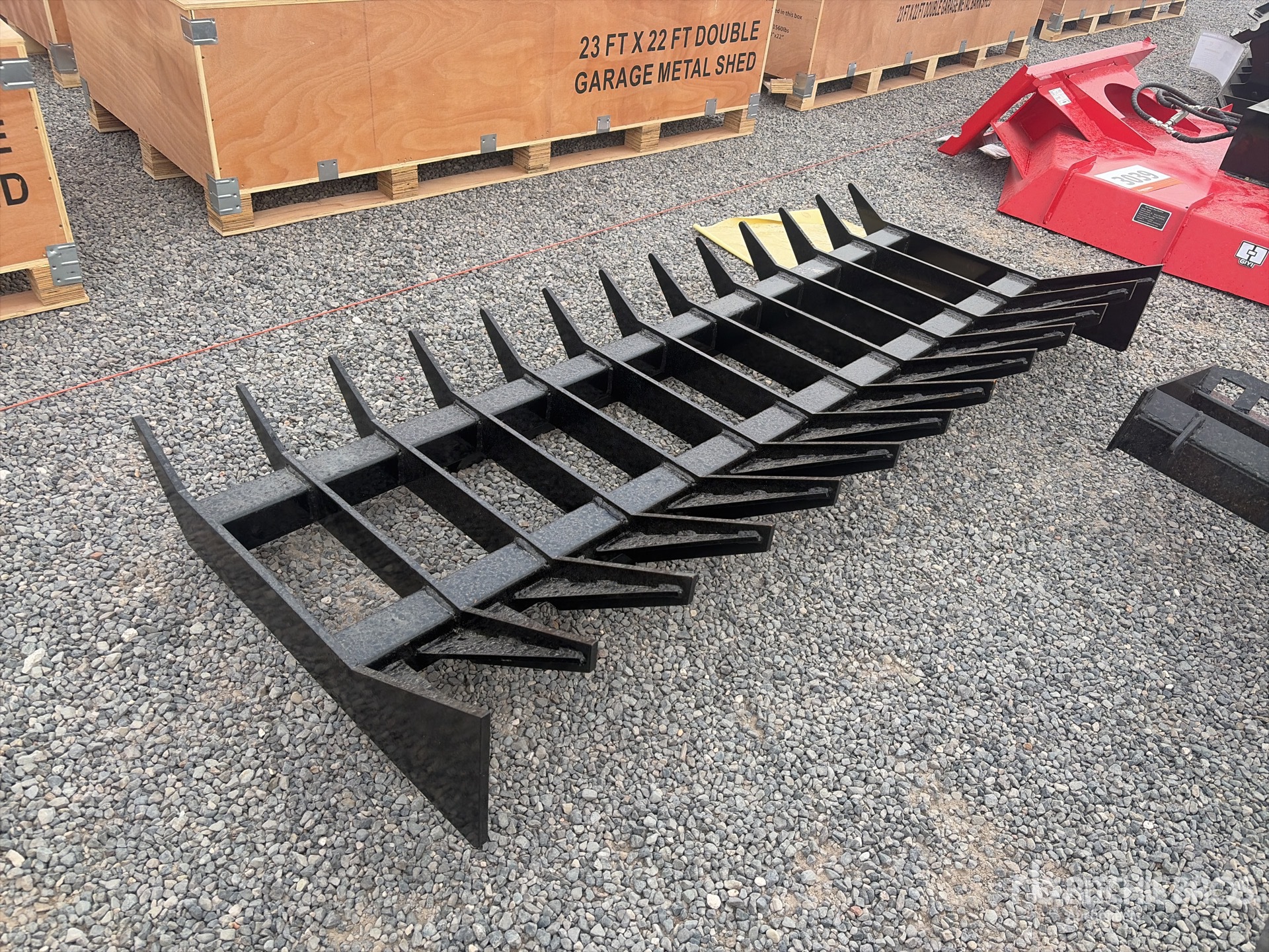 General Appearance with Picture, Right Rear Corner