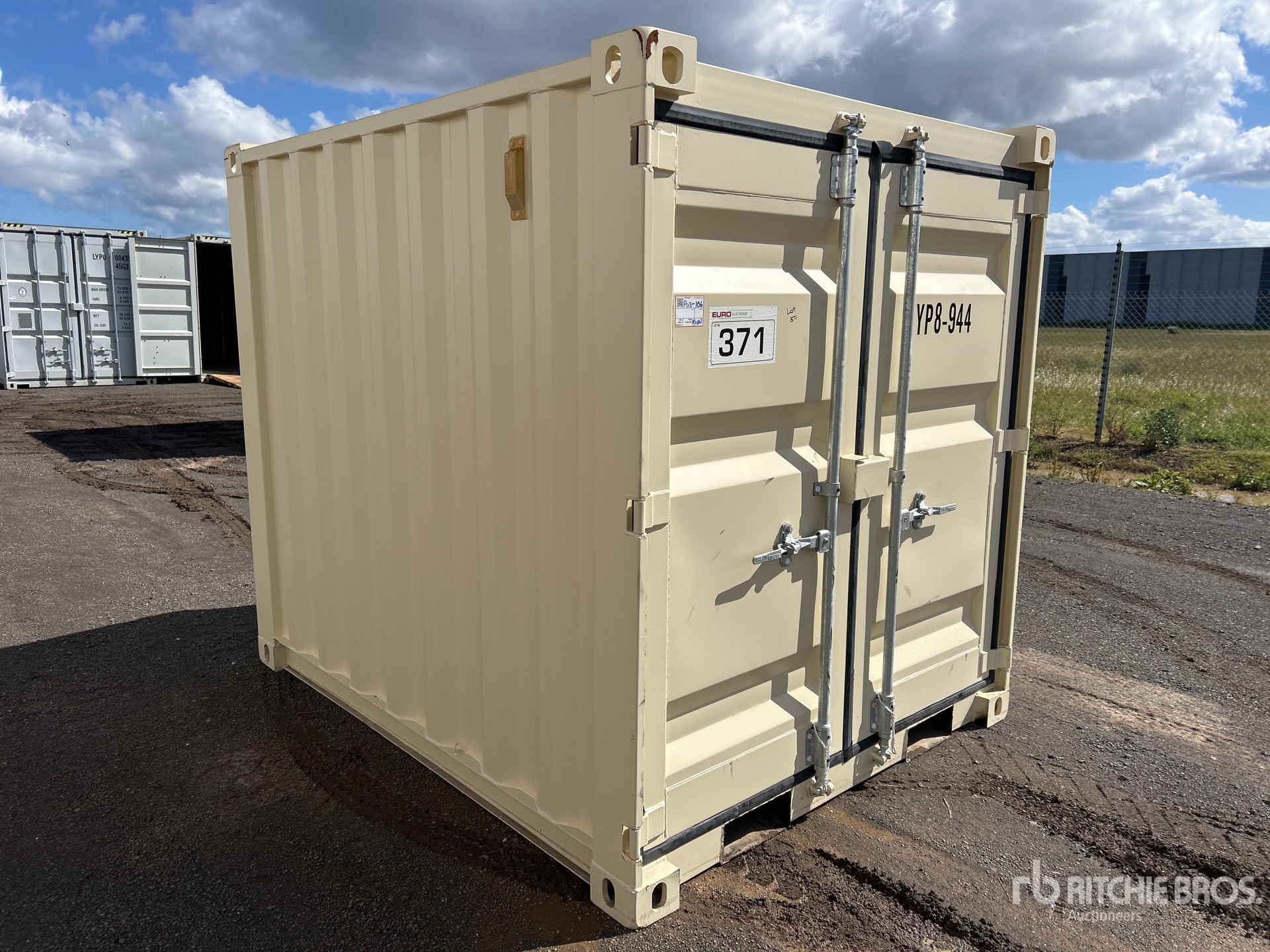 General Appearance with Picture, Right Front Corner