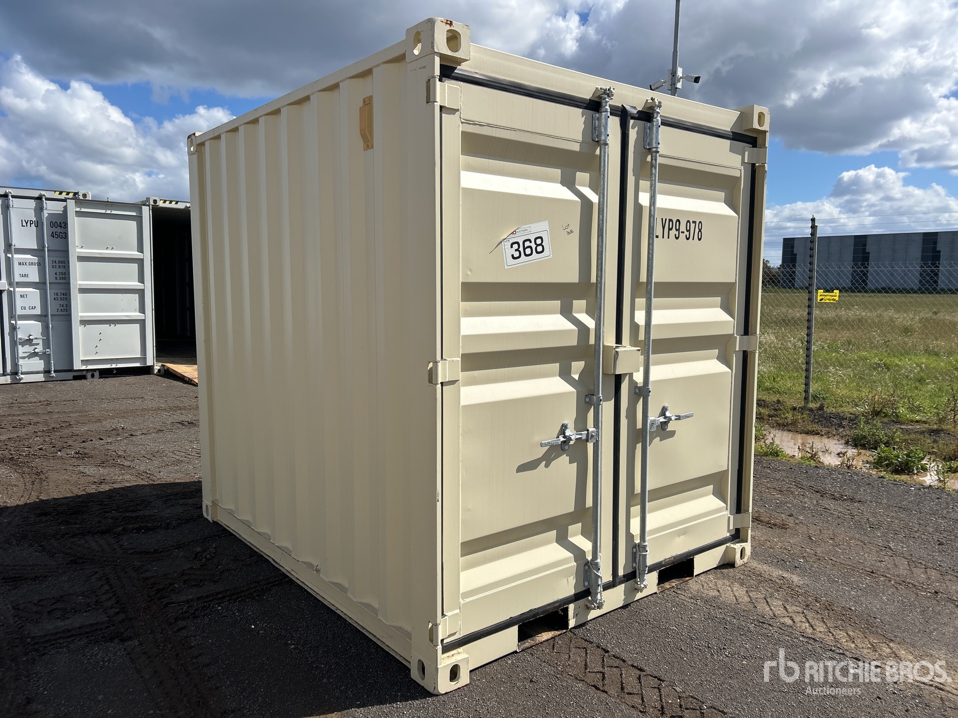 General Appearance with Picture, Right Front Corner