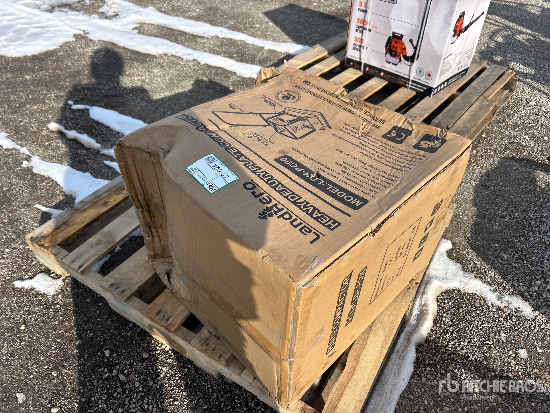 Aspect général with Image, coin arrière gauche