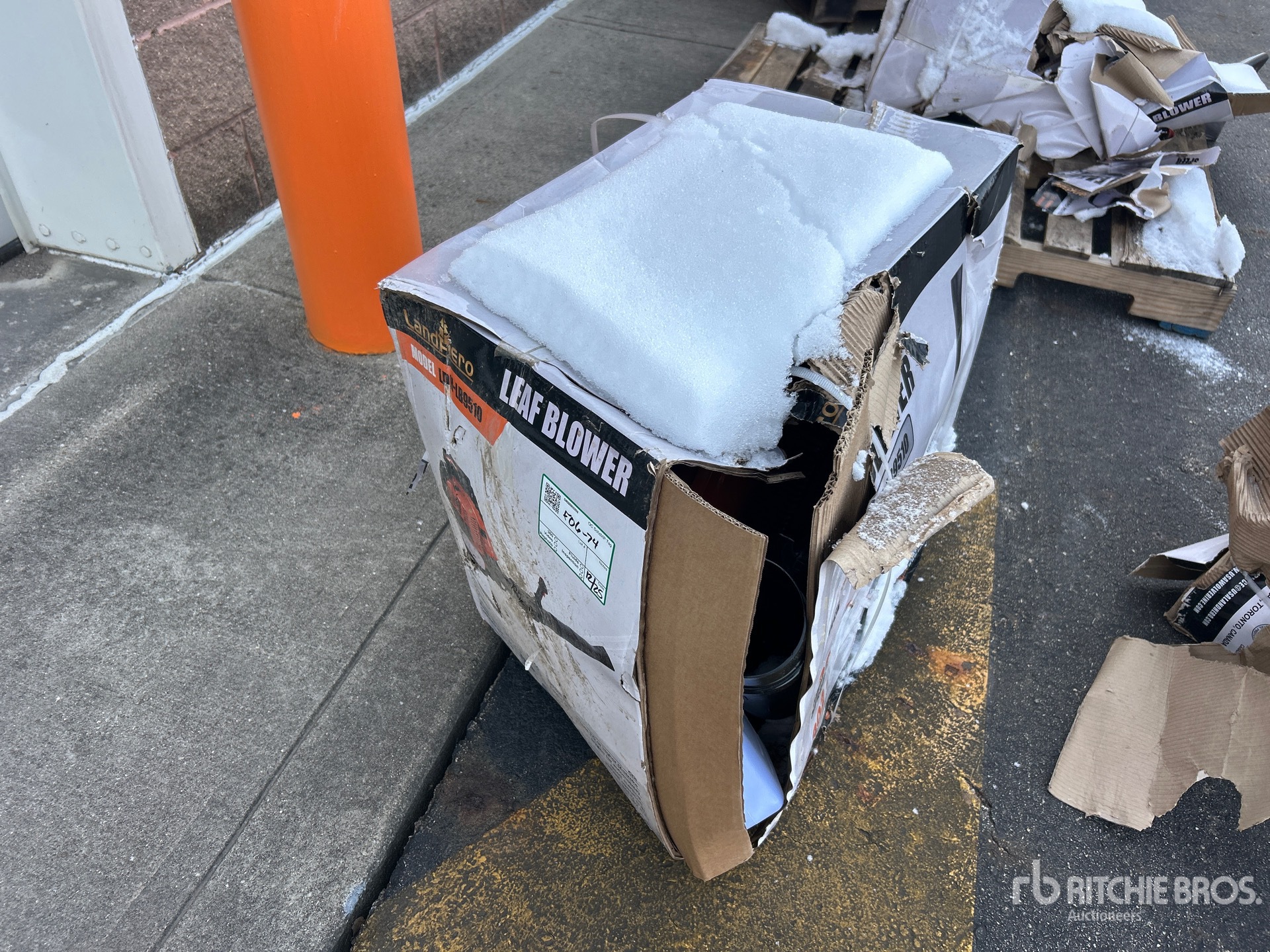 General Appearance with Picture, Left Front Corner