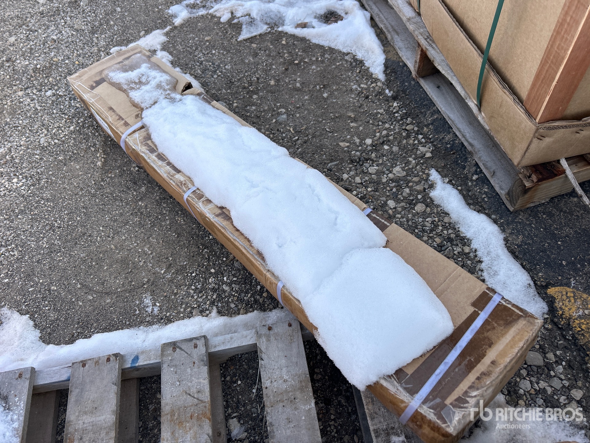 Aspect général with Image, coin arrière gauche