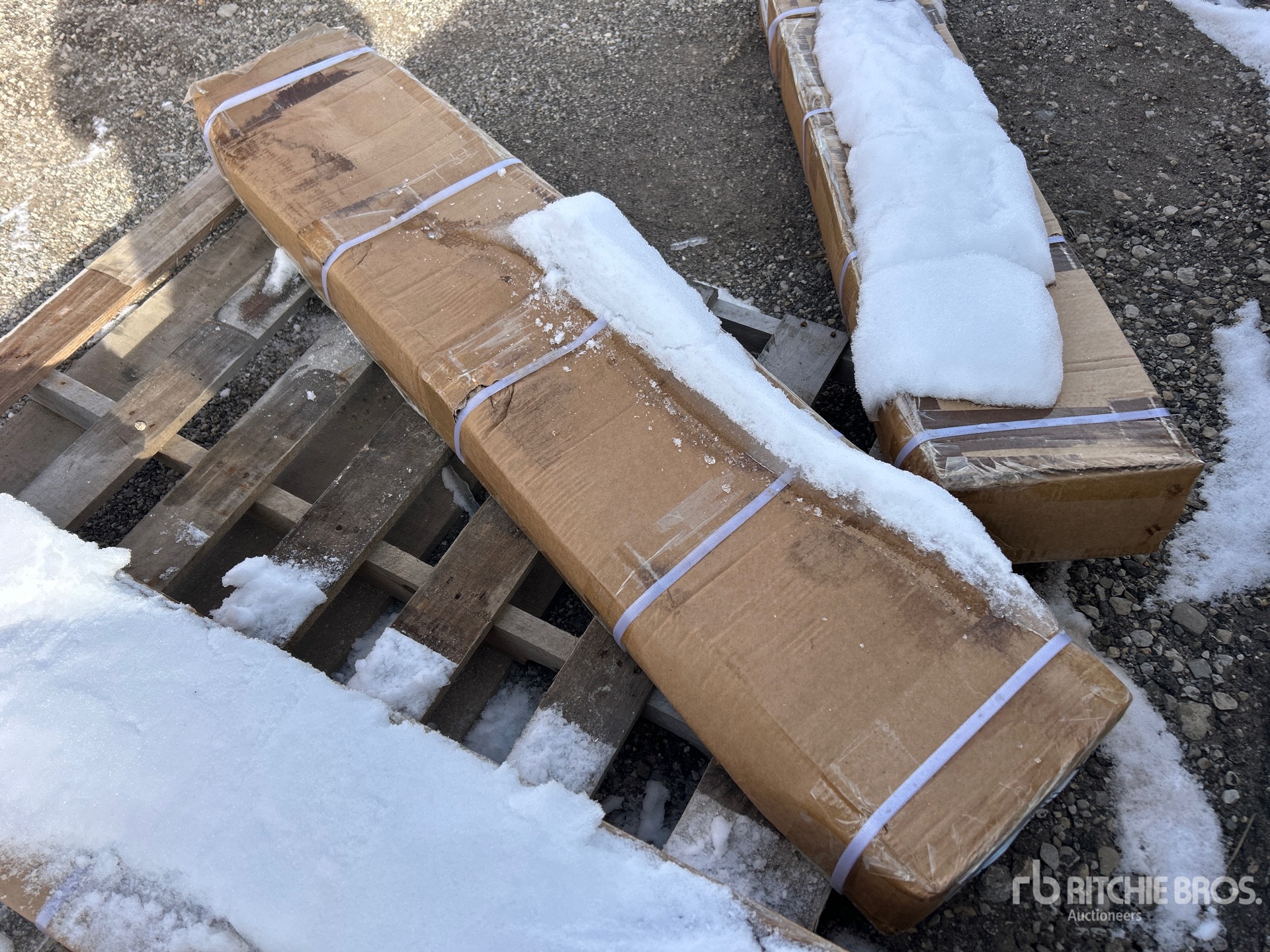 Aspect général with Image, coin arrière gauche