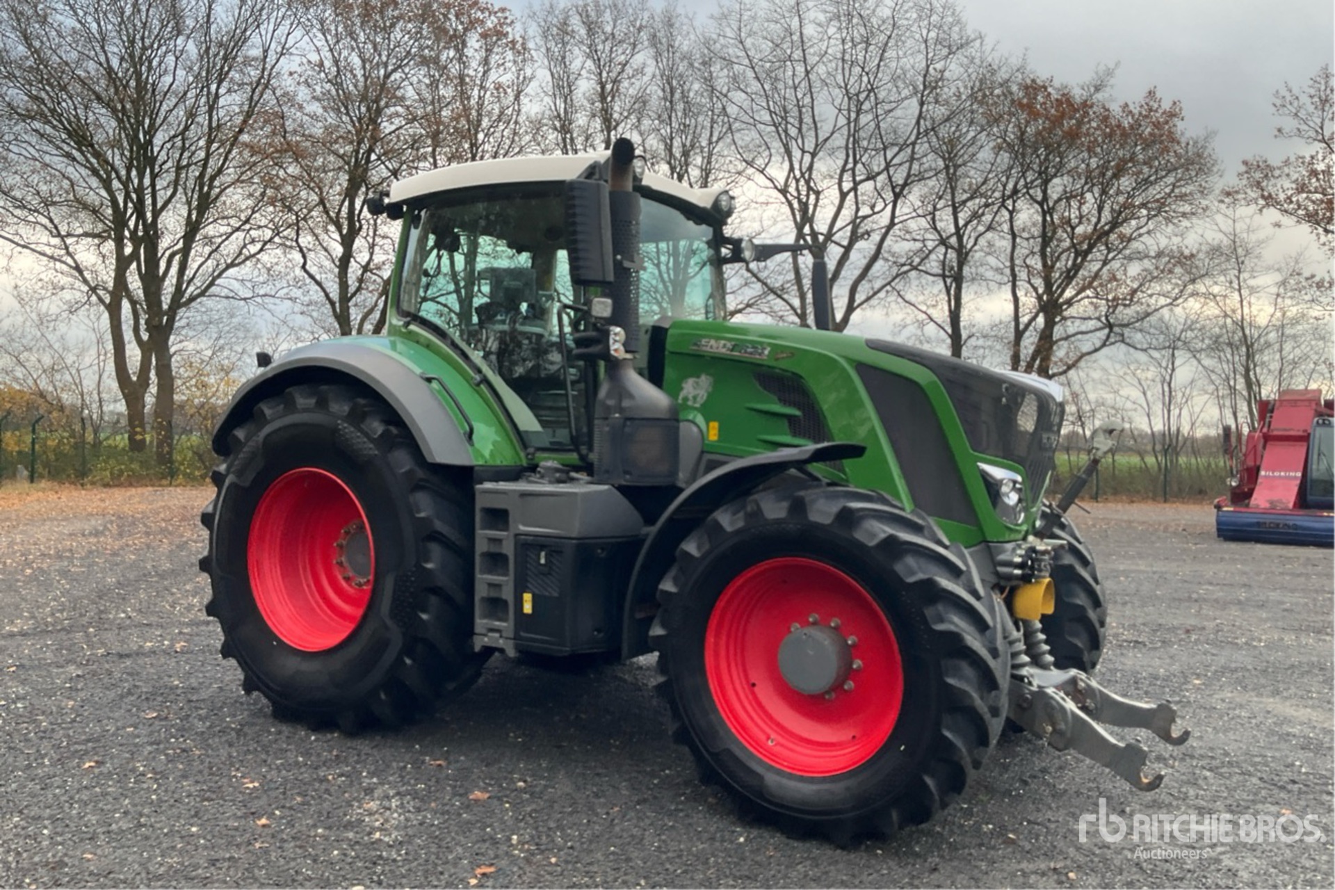 General Appearance with Picture, Right Front Corner