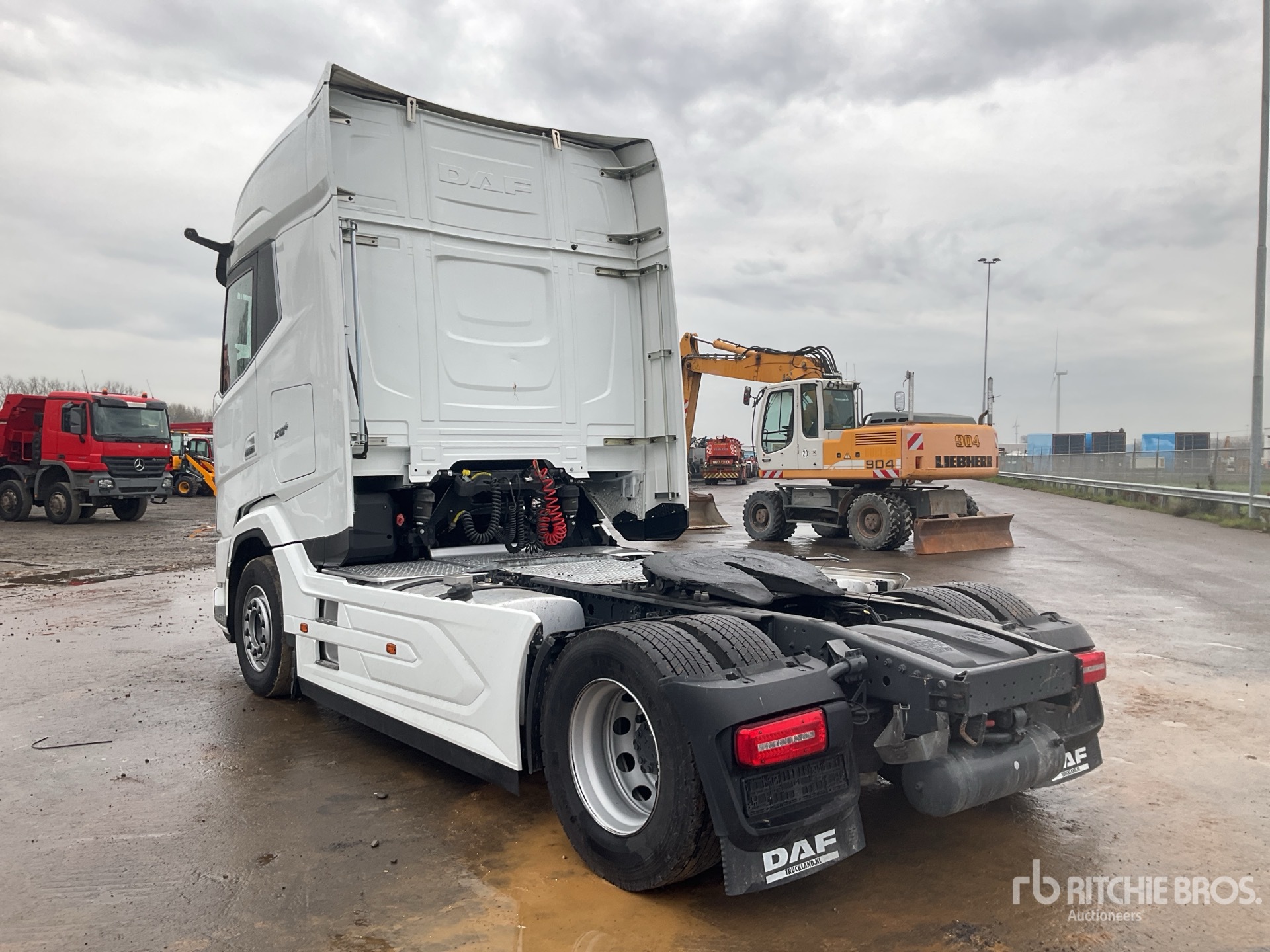 General Appearance with Imagen: esquina trasera izquierda