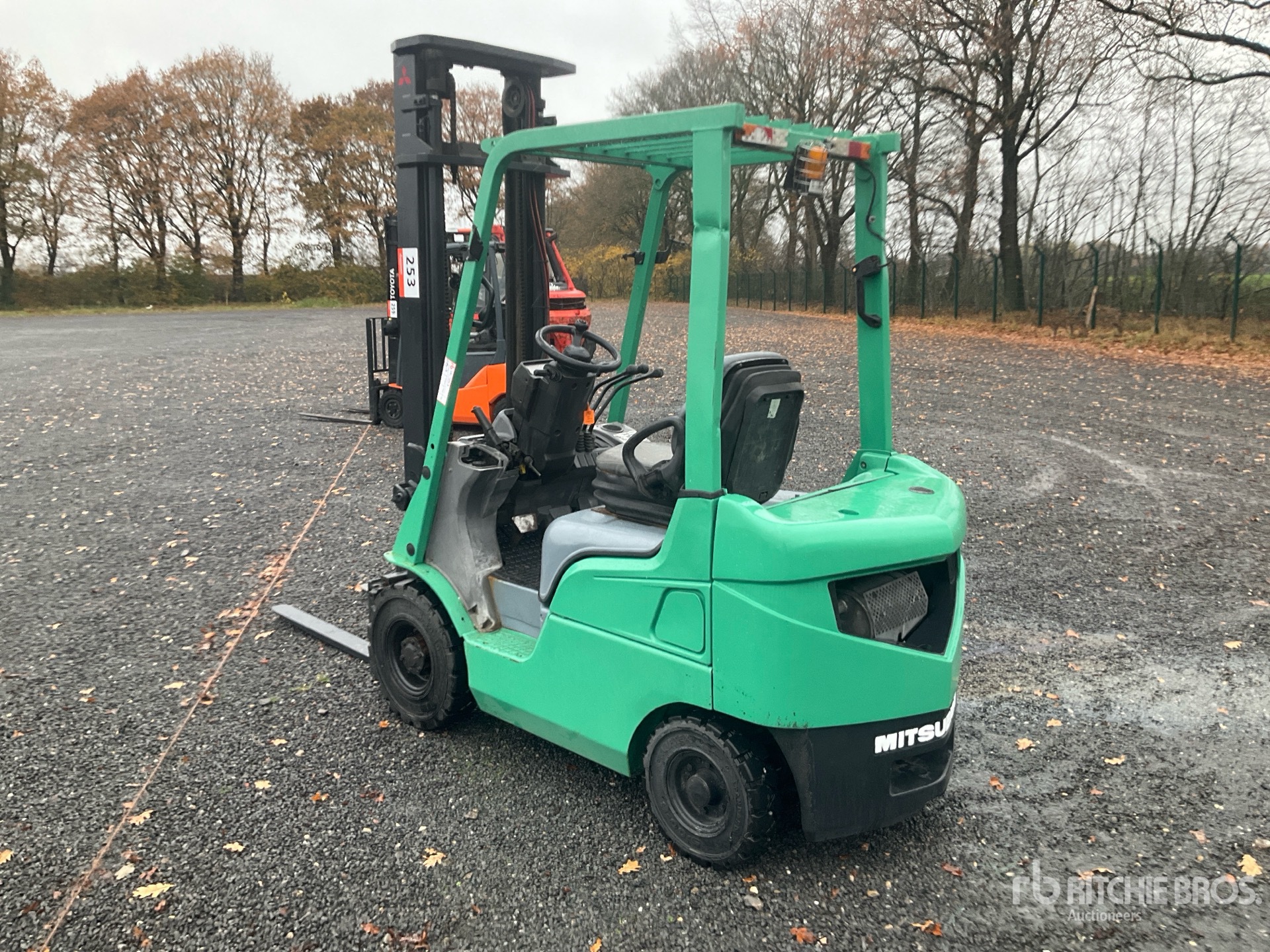 General Appearance with Picture, Left Rear Corner