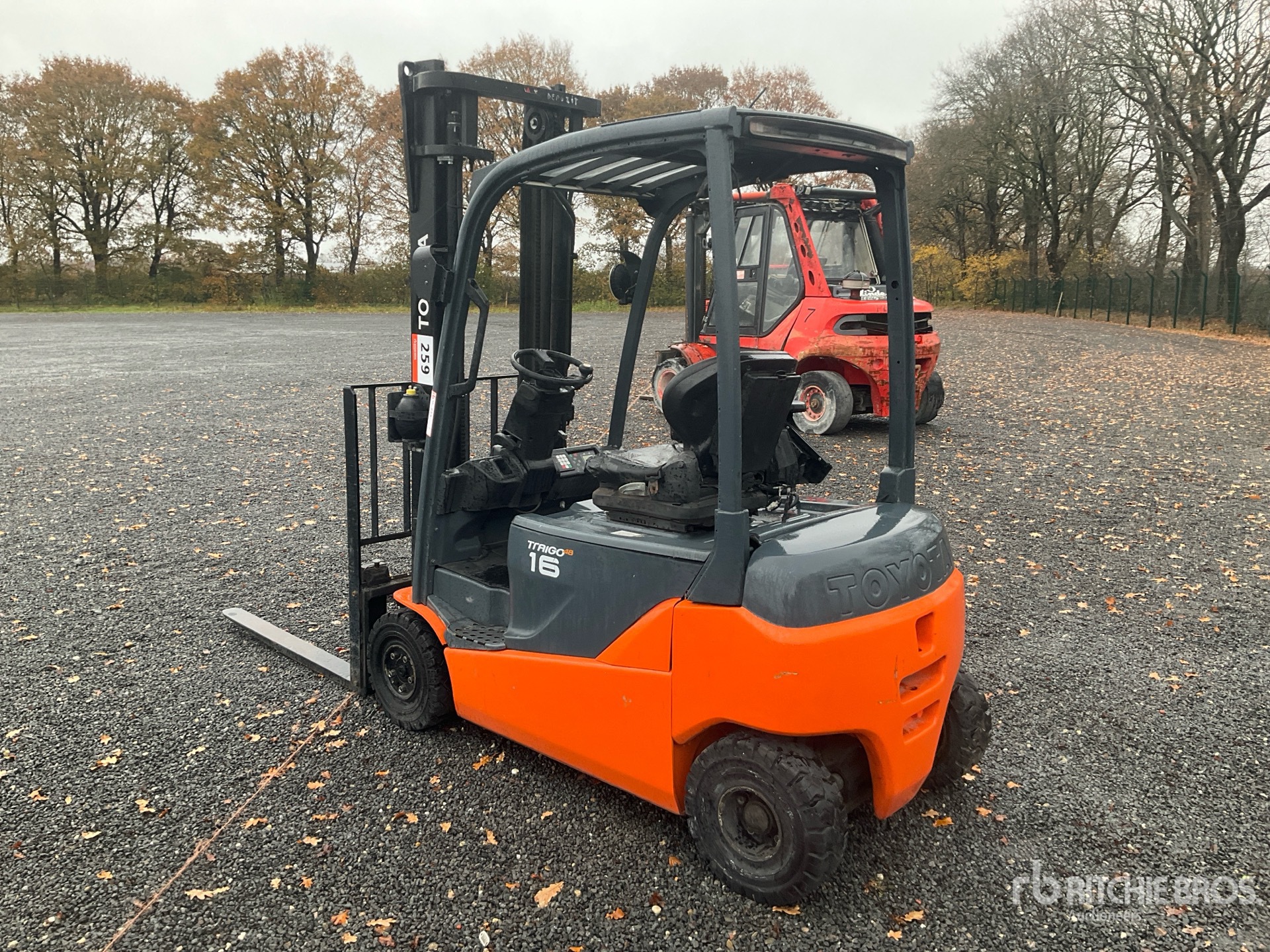 Aspect général with Image, coin arrière gauche