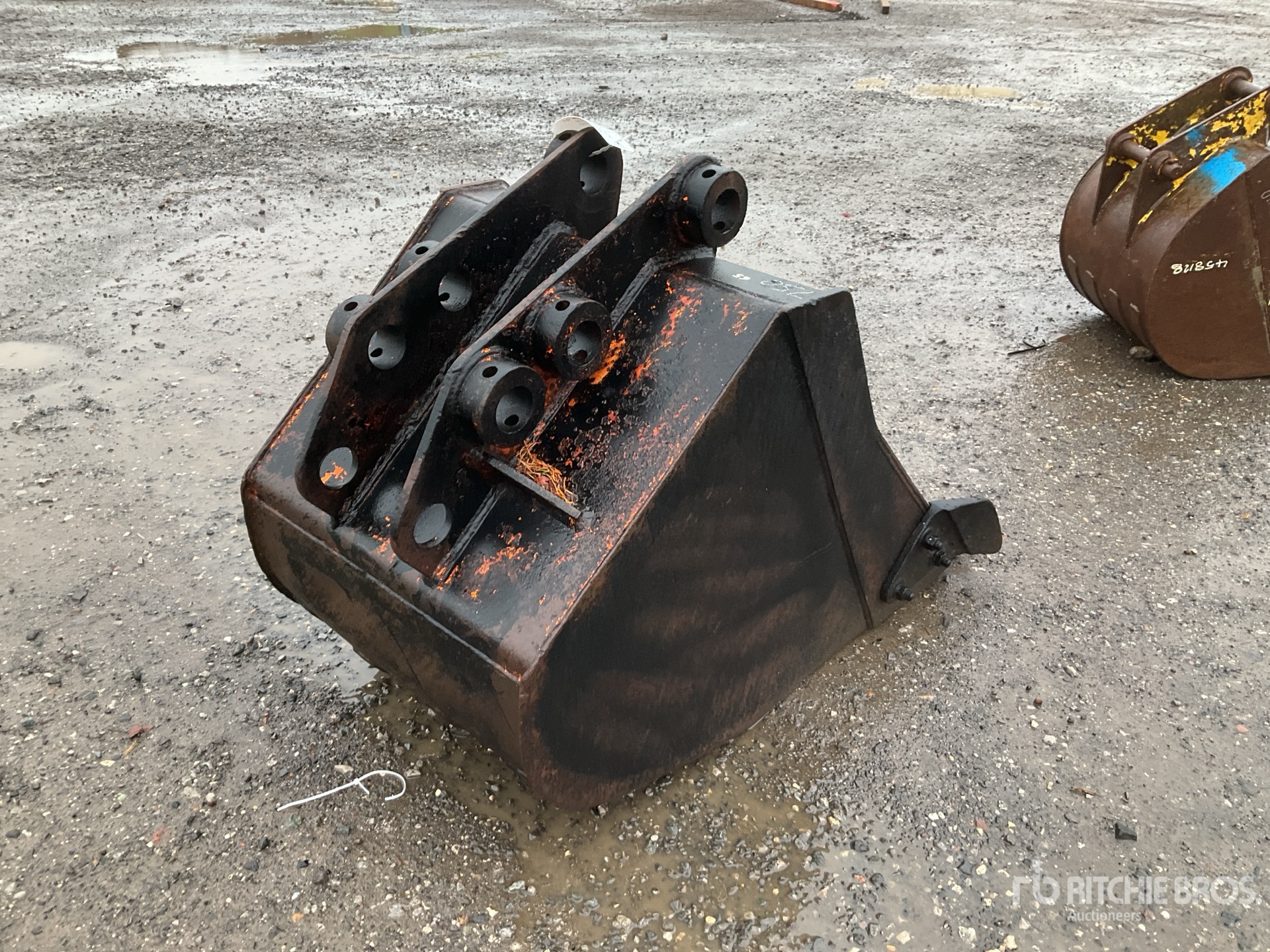 General Appearance with Imagen: esquina trasera derecha