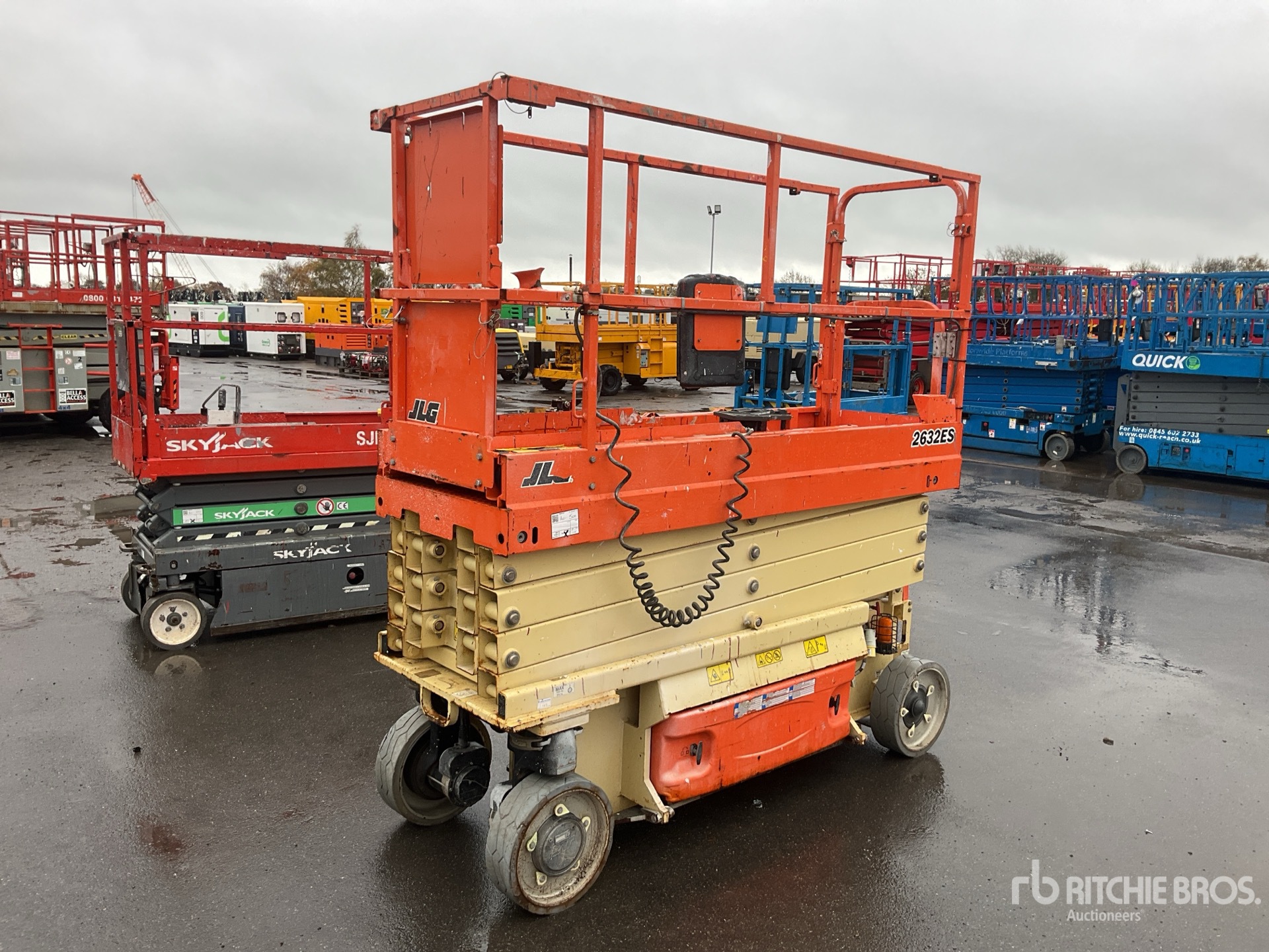 General Appearance with Picture, Left Front Corner