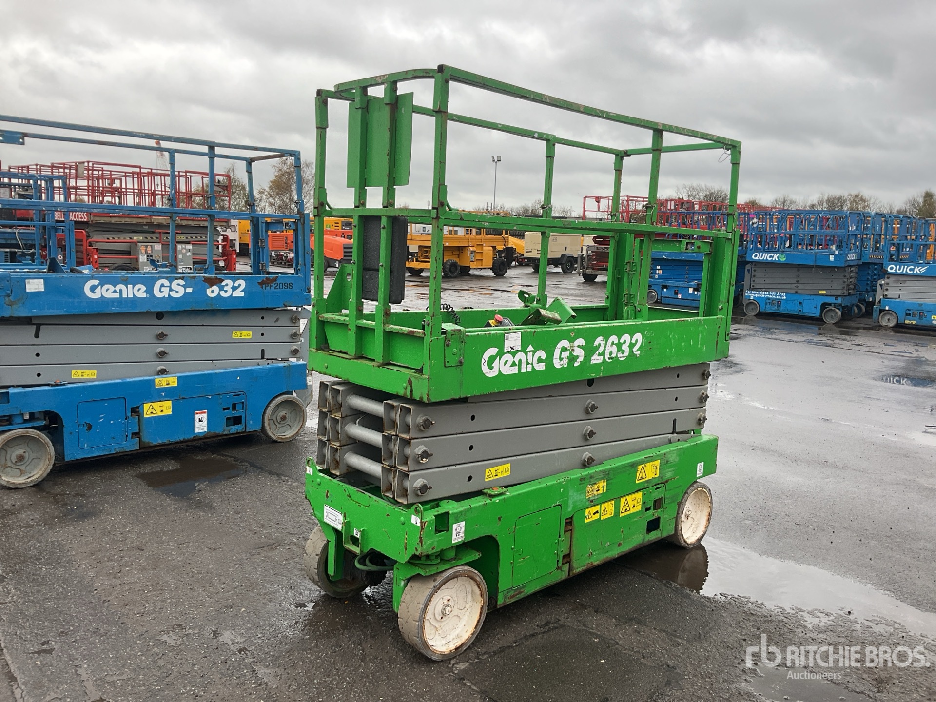 General Appearance with Image, coin avant gauche