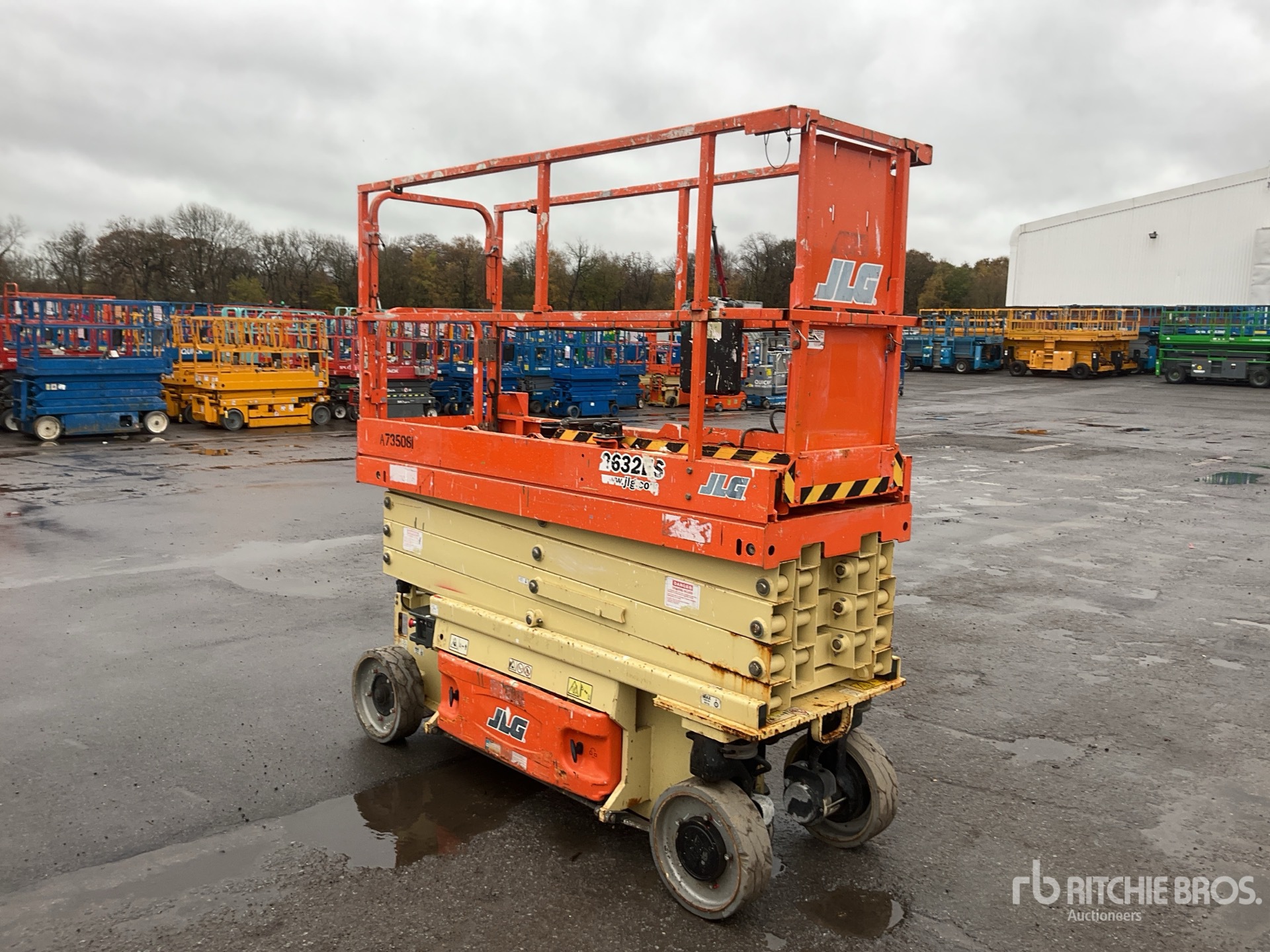 General Appearance with Image, coin avant droit