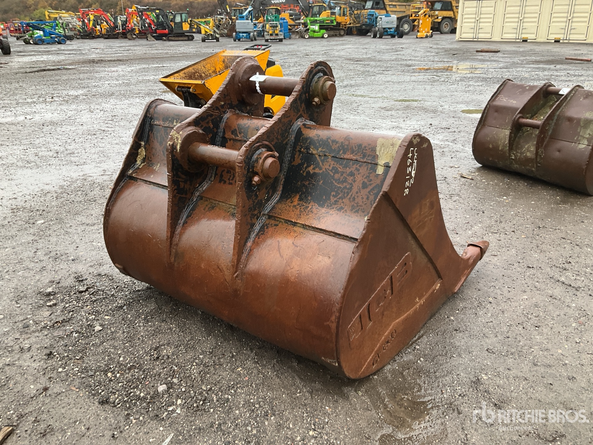 General Appearance with Bild, Ecke hinten rechts