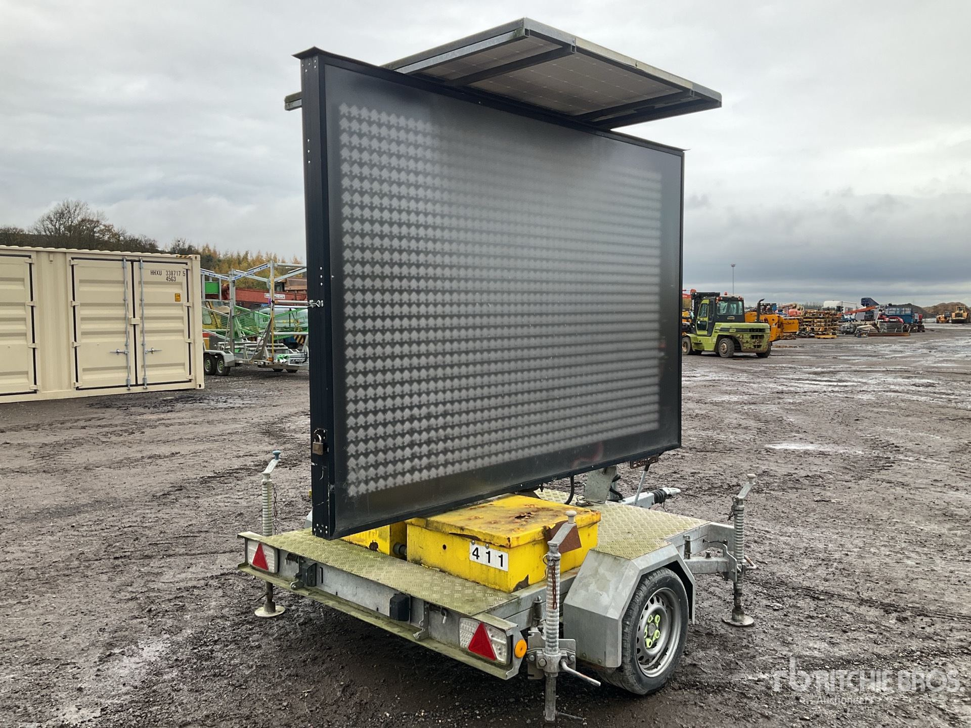 General Appearance with Picture, Left Rear Corner