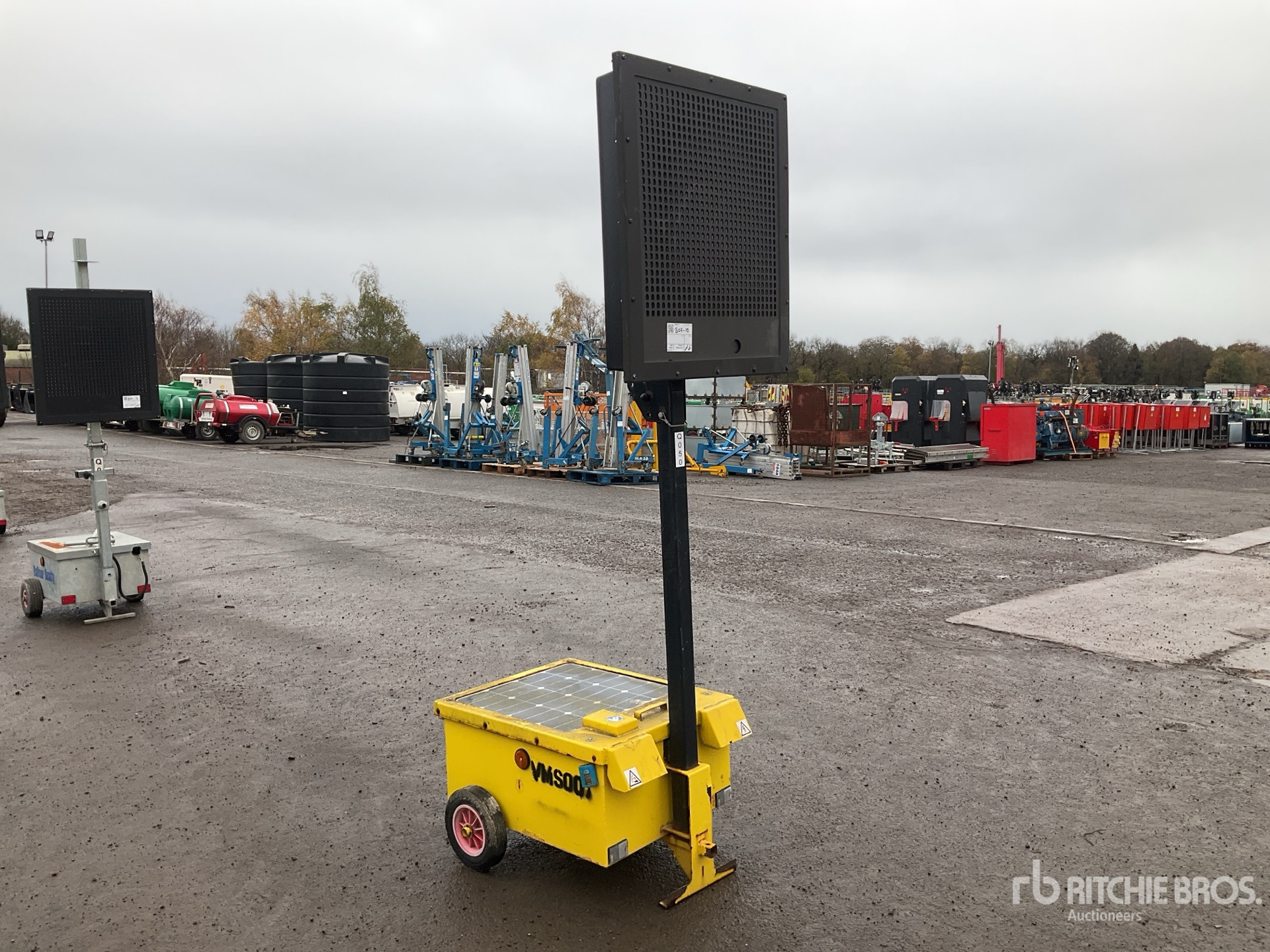 General Appearance with Picture, Left Front Corner