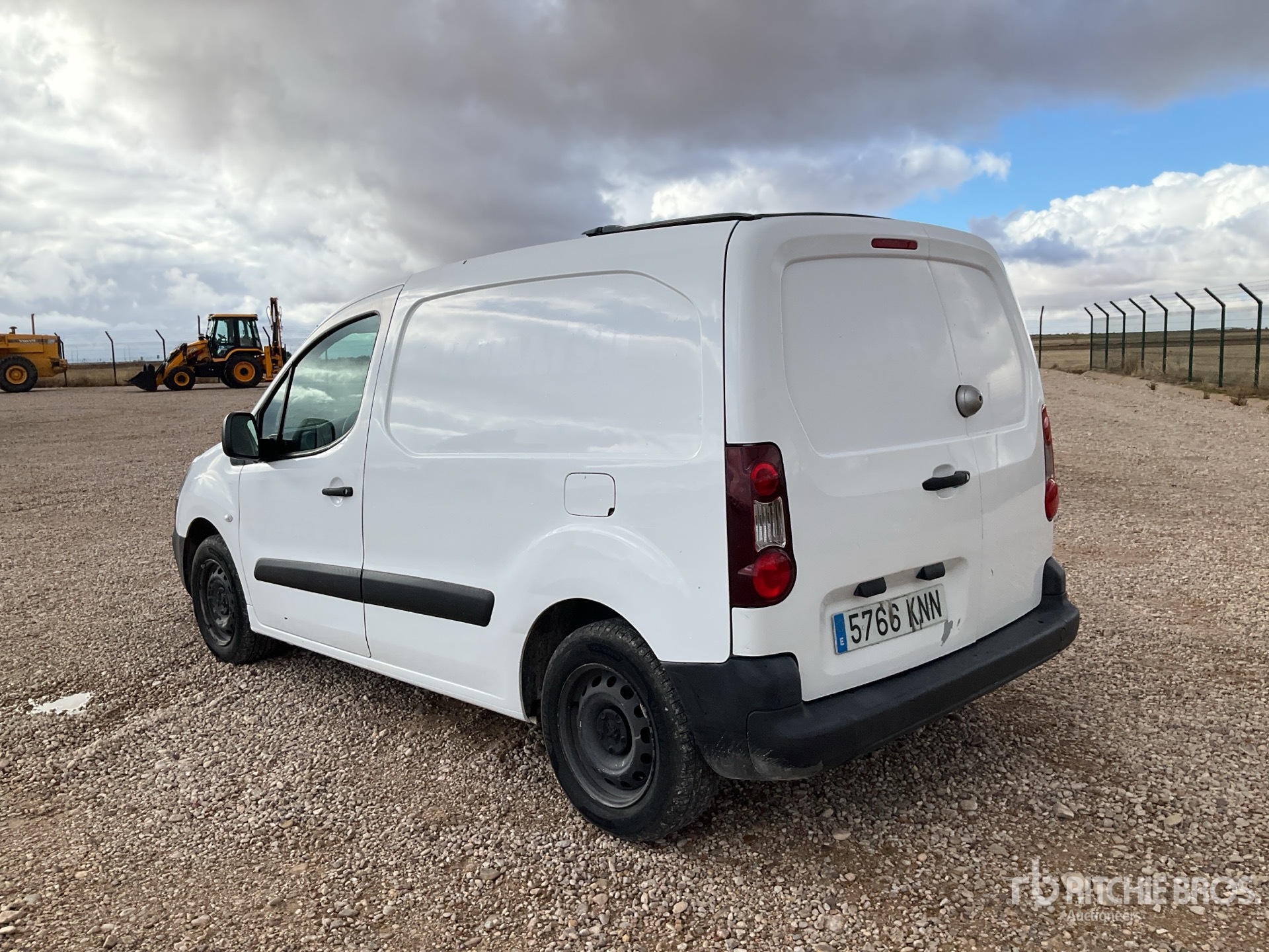 Aspect général with Image, coin arrière gauche