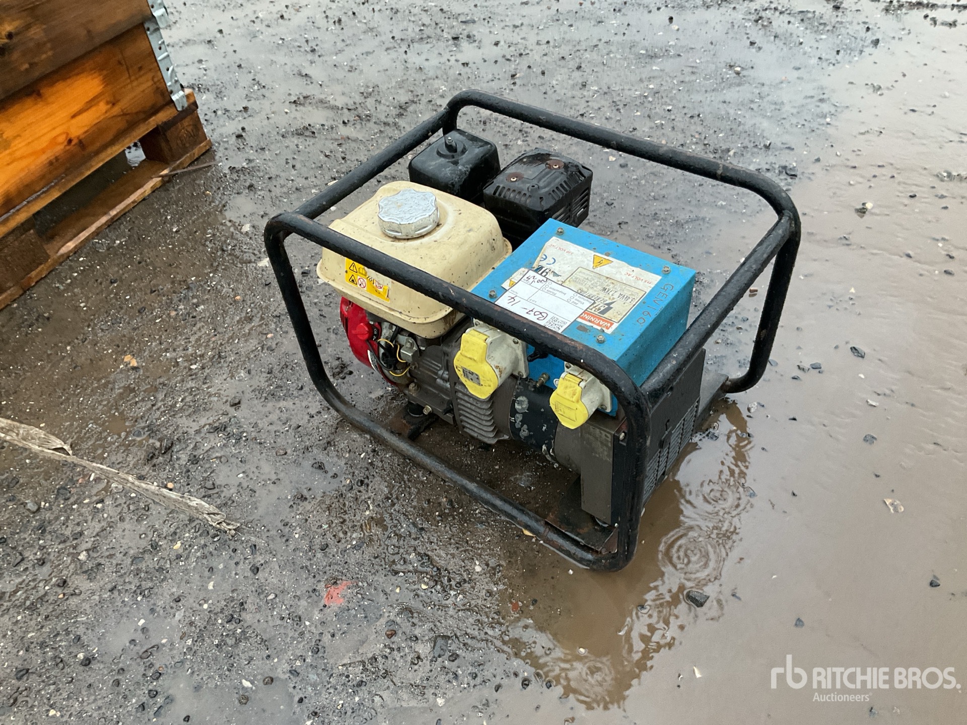 General Appearance with Picture, Left Rear Corner