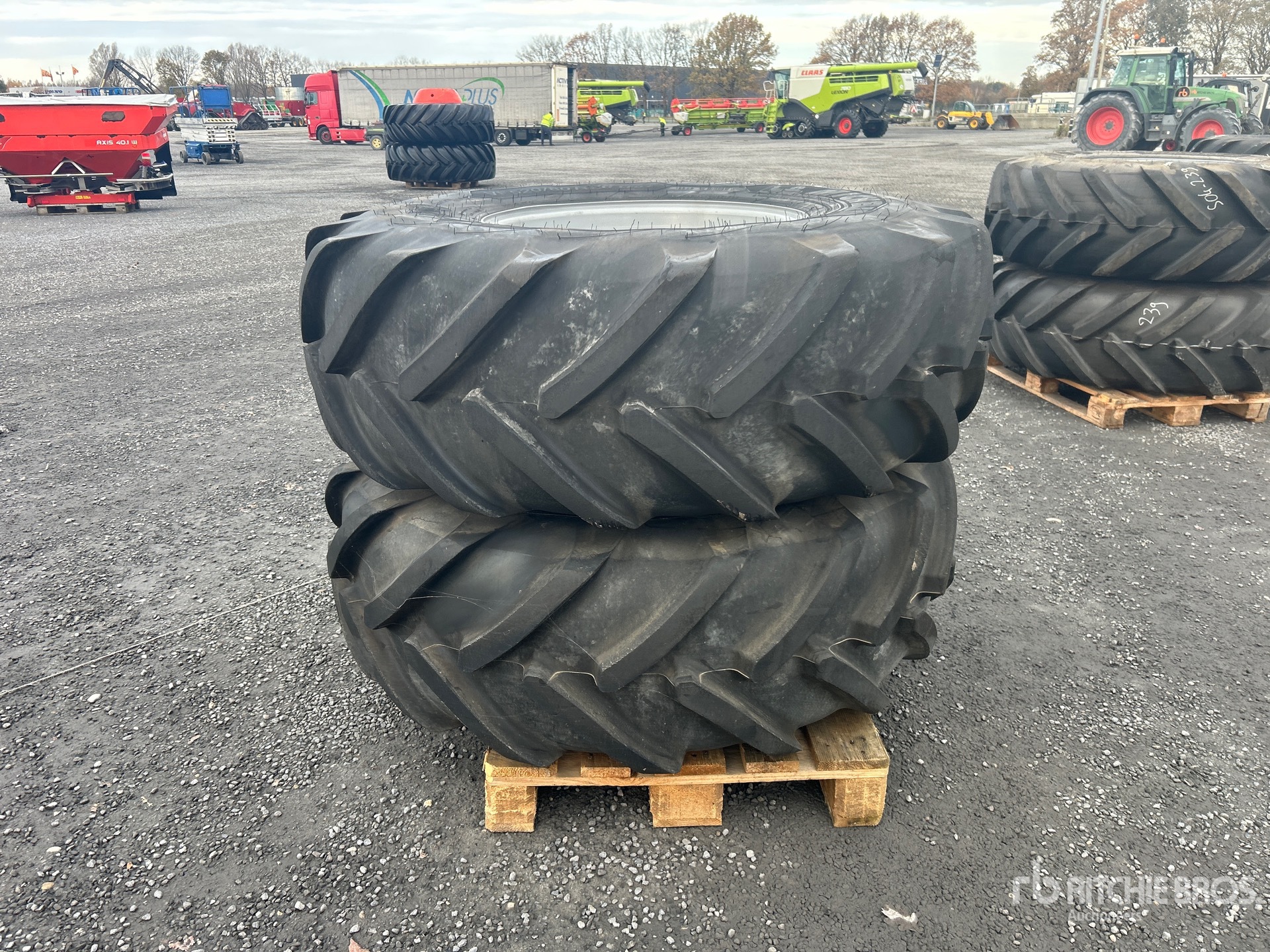 General Appearance with Bild, Ecke hinten rechts