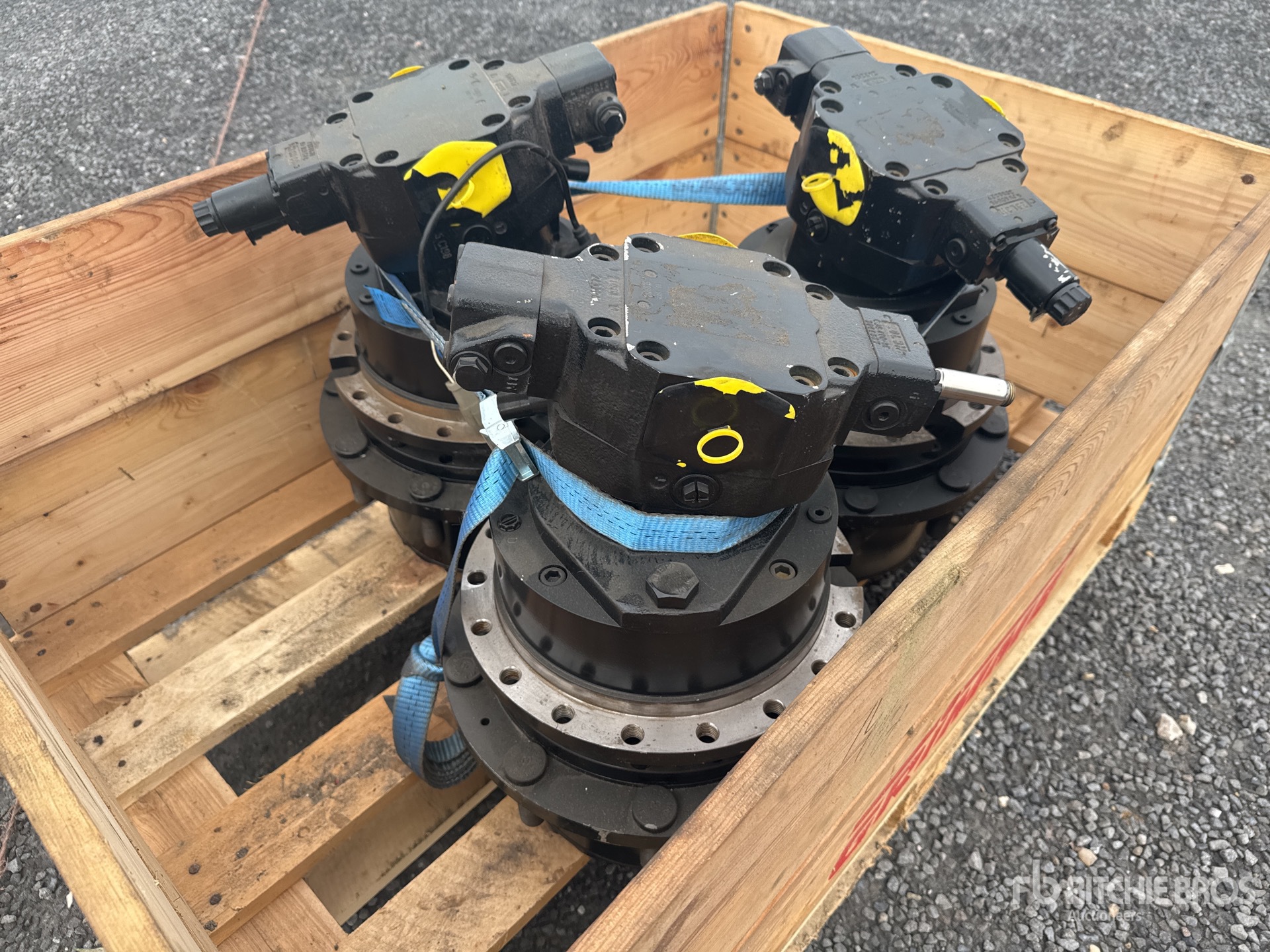 General Appearance with Bild, Ecke hinten links