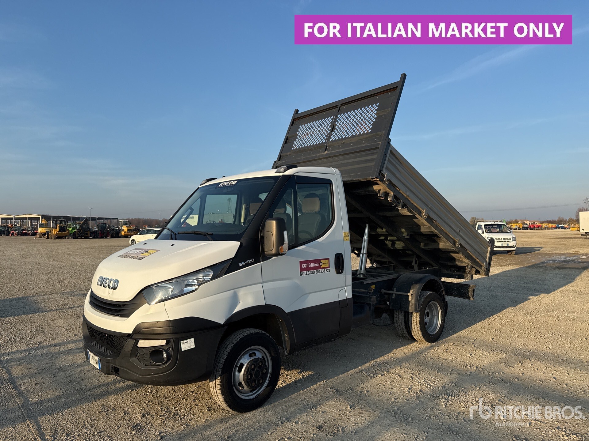 General Appearance with Featured Photo