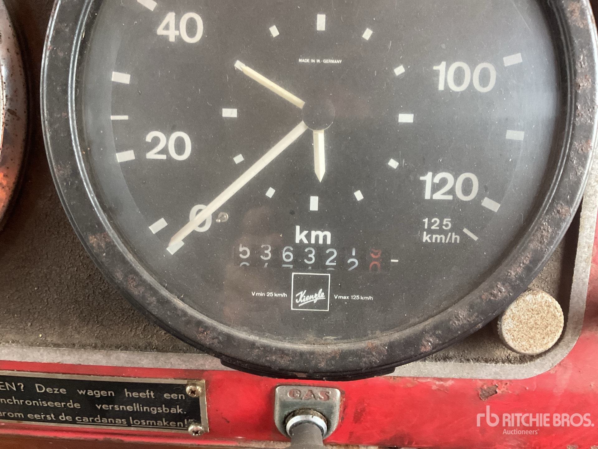 General Appearance with Hour Meter / Odometer