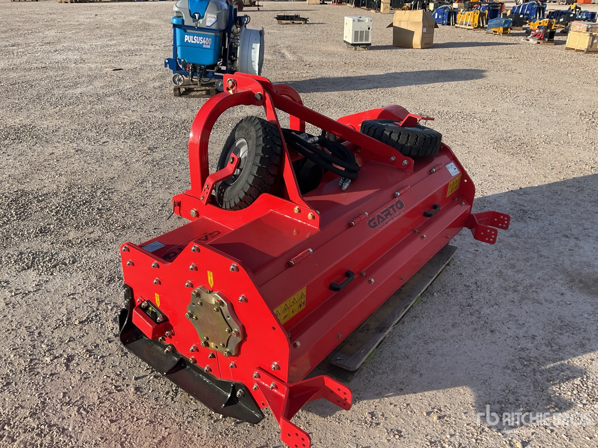 General Appearance with Bild, Ecke vorne links