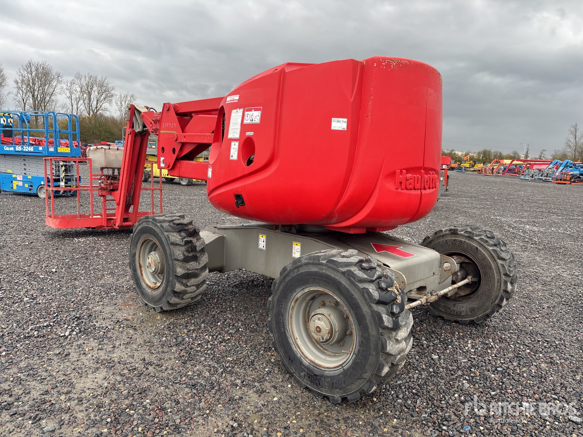 General Appearance with Picture, Right Front Corner