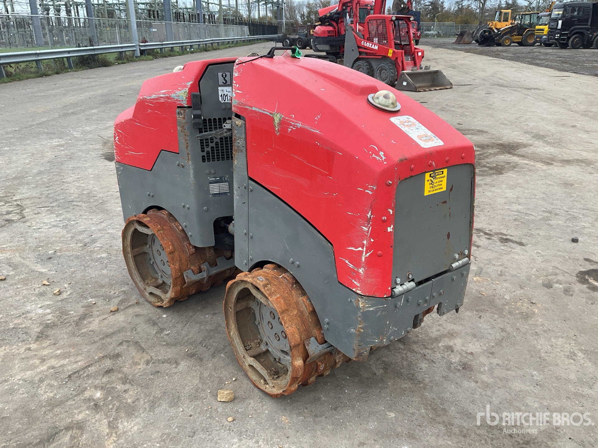 General Appearance with Picture, Right Front Corner