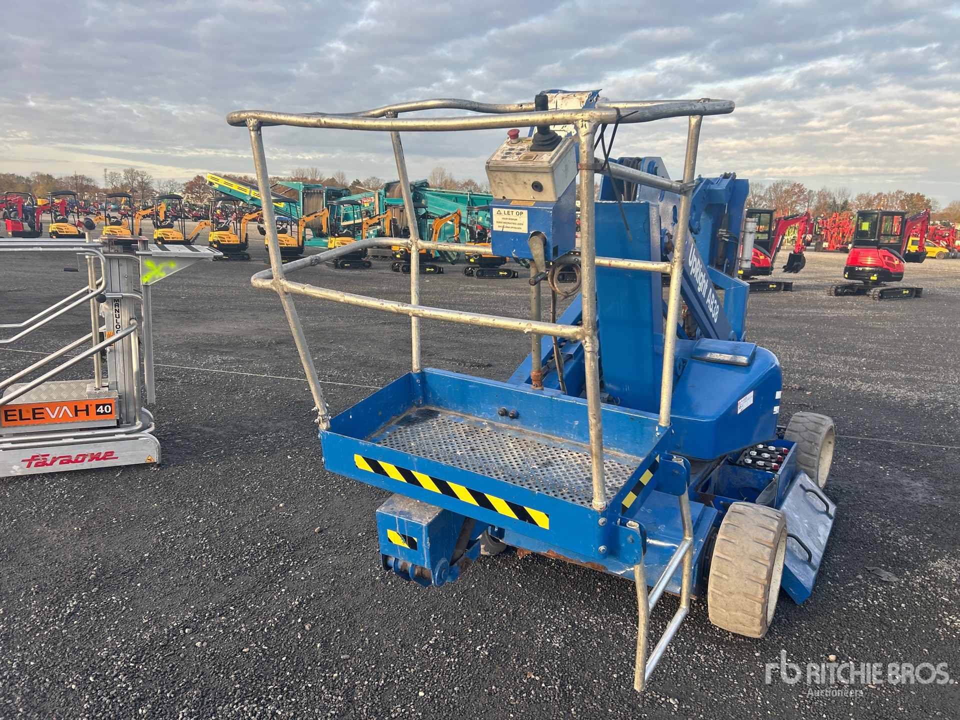 Control Station Upper with