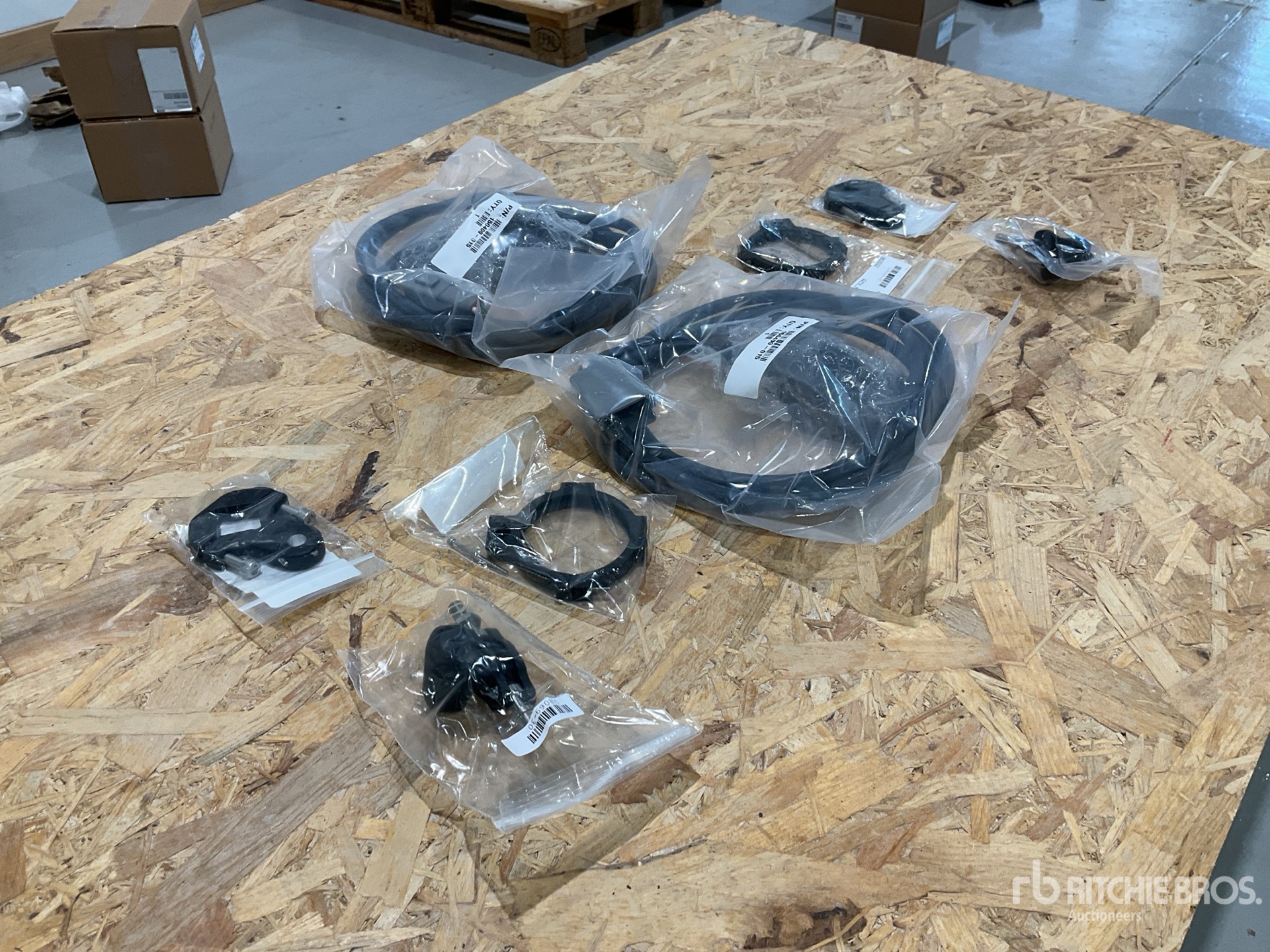 General Appearance with Foto, angolo posteriore sinistro