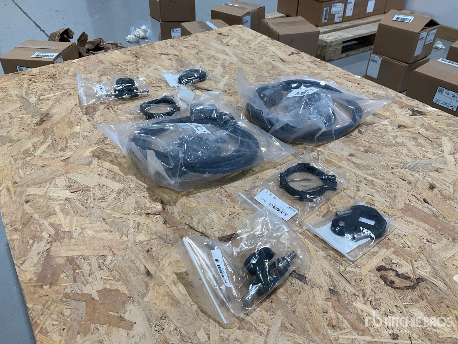 General Appearance with Foto, angolo anteriore sinistro