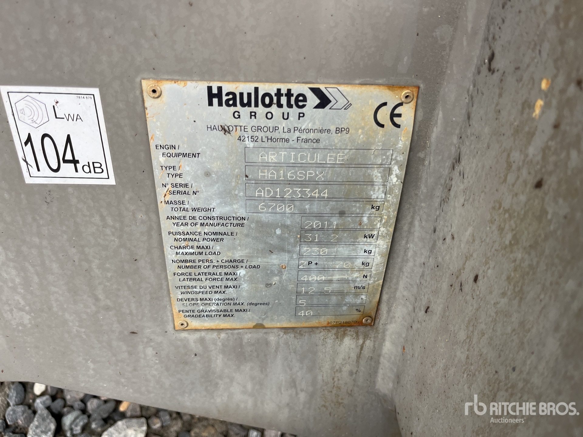 General Appearance with Numéro de série/Numéro d'identification du véhicule automobile