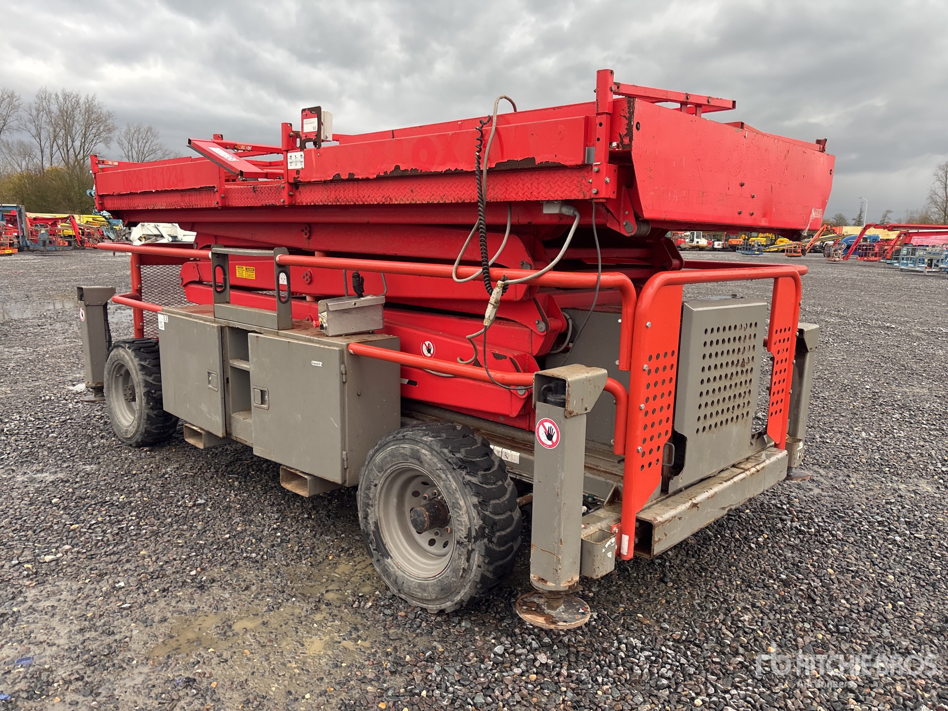 General Appearance with Picture, Right Front Corner