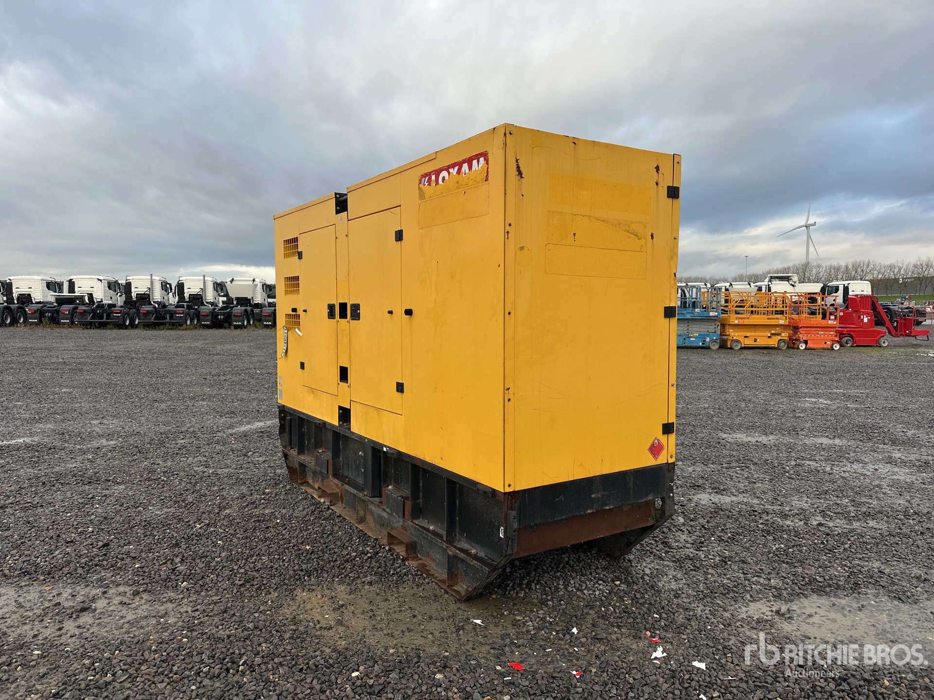 General Appearance with Picture, Right Rear Corner