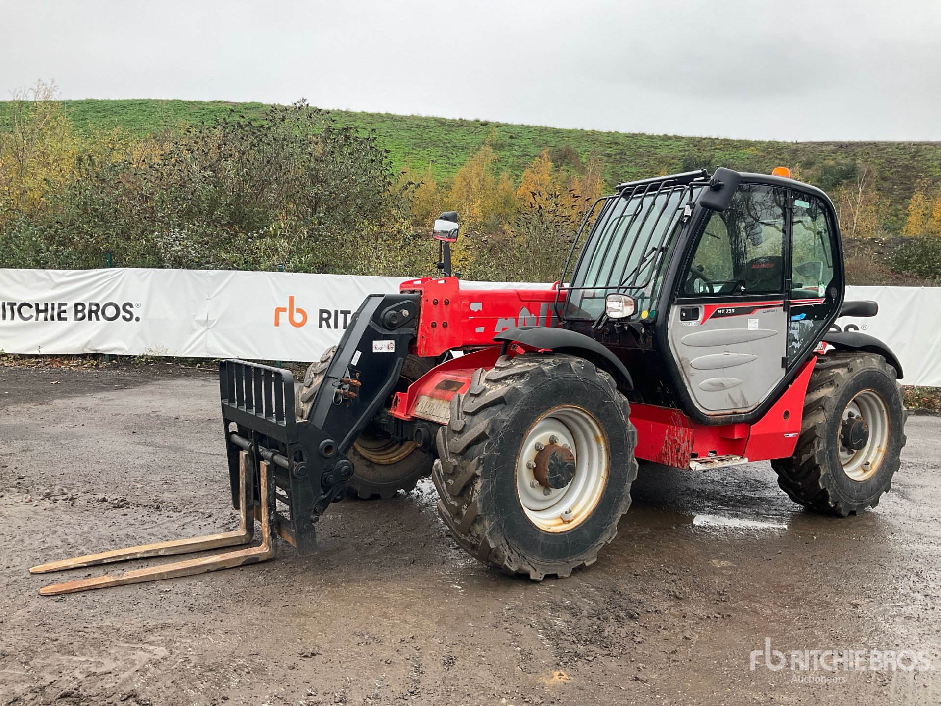 General Appearance with Bild, Ecke vorne links