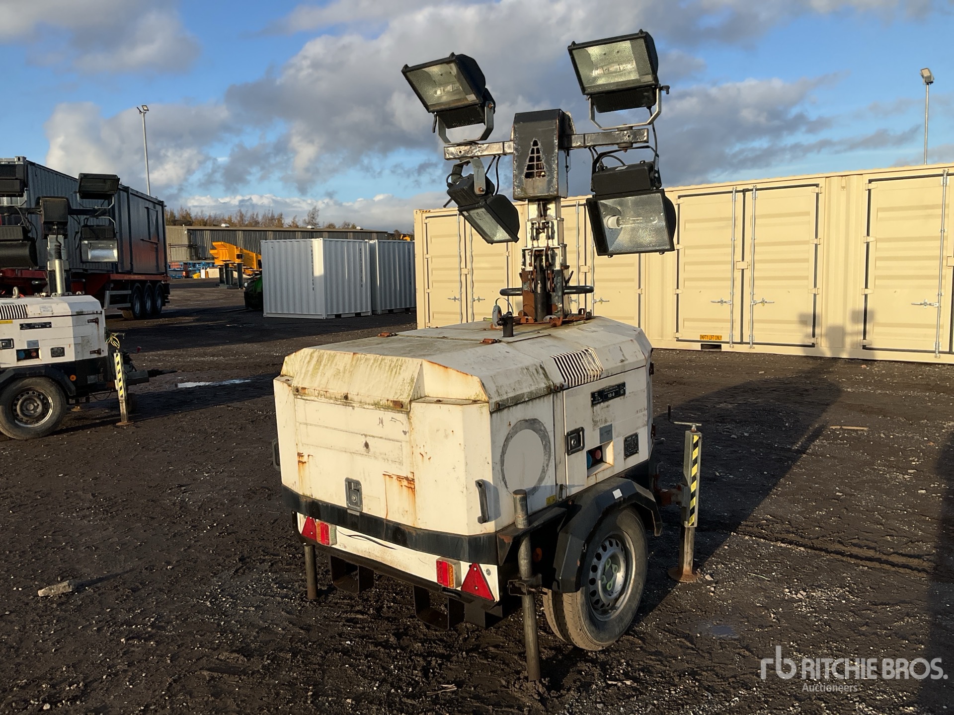 General Appearance with Imagen: esquina trasera izquierda