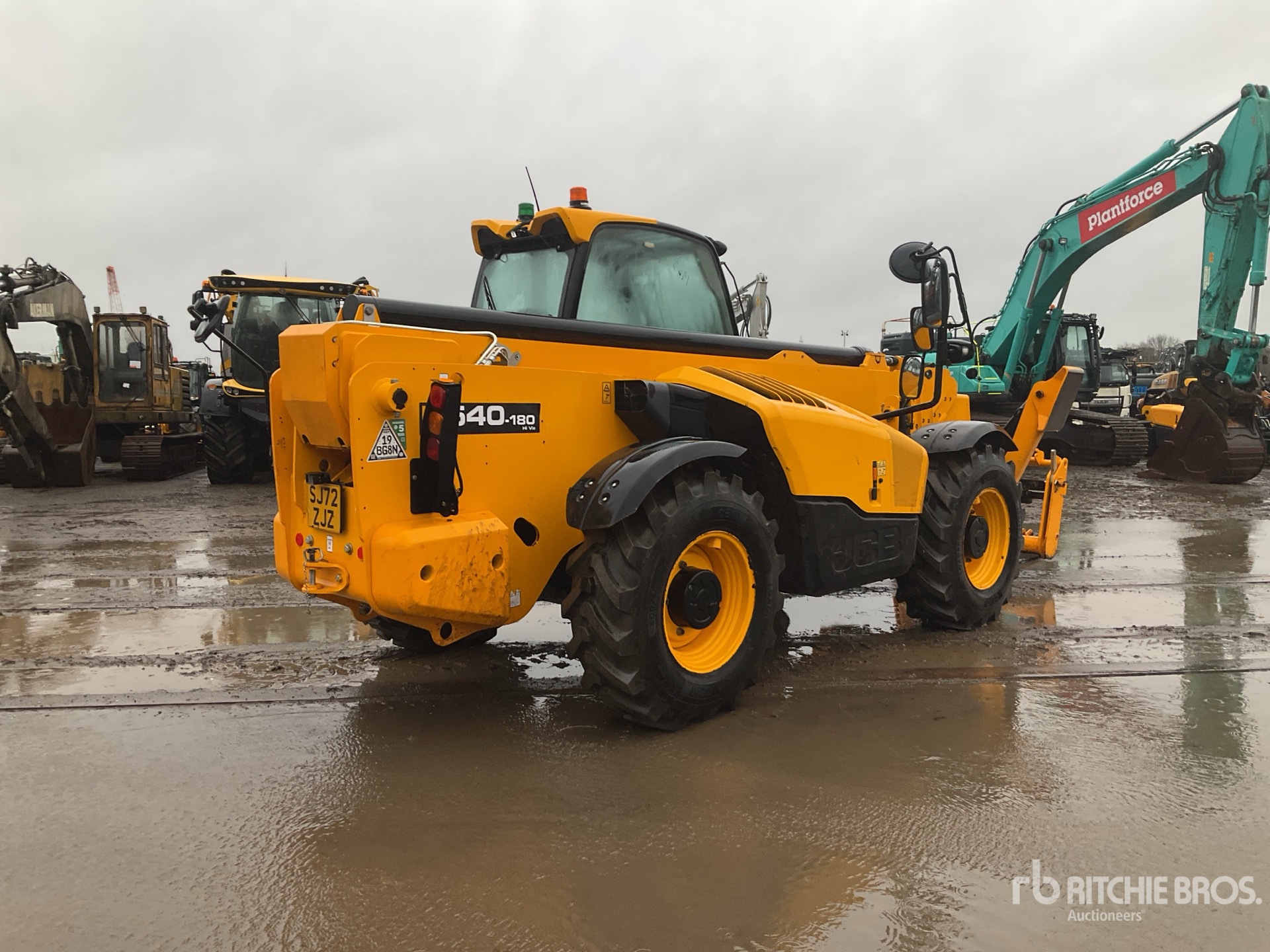 General Appearance with Imagen: esquina trasera derecha