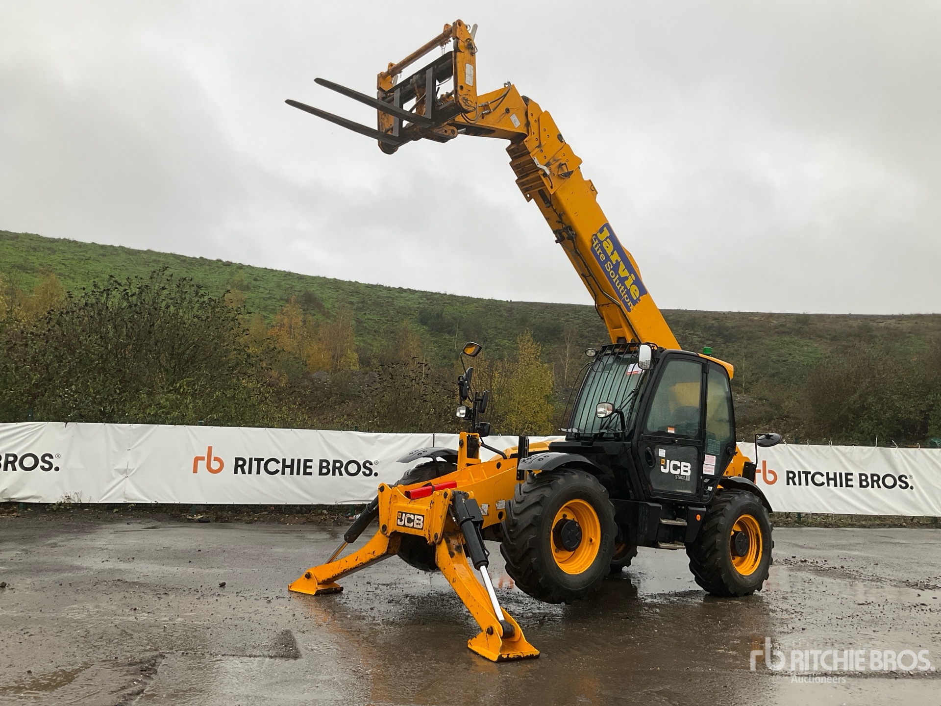 General Appearance with Featured Photo