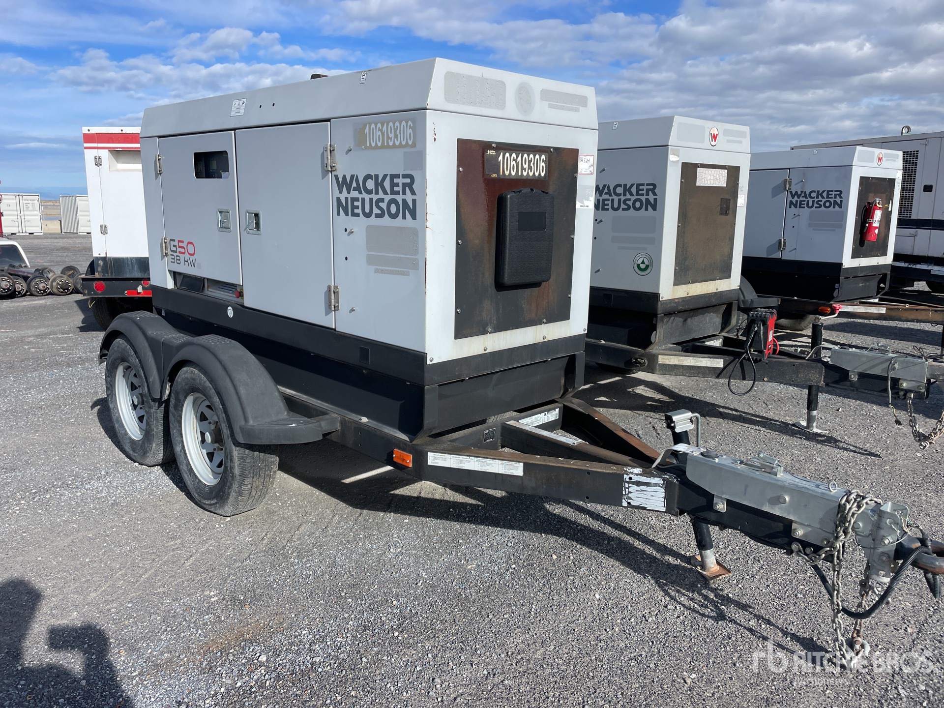 General Appearance with Bild, Ecke vorne rechts