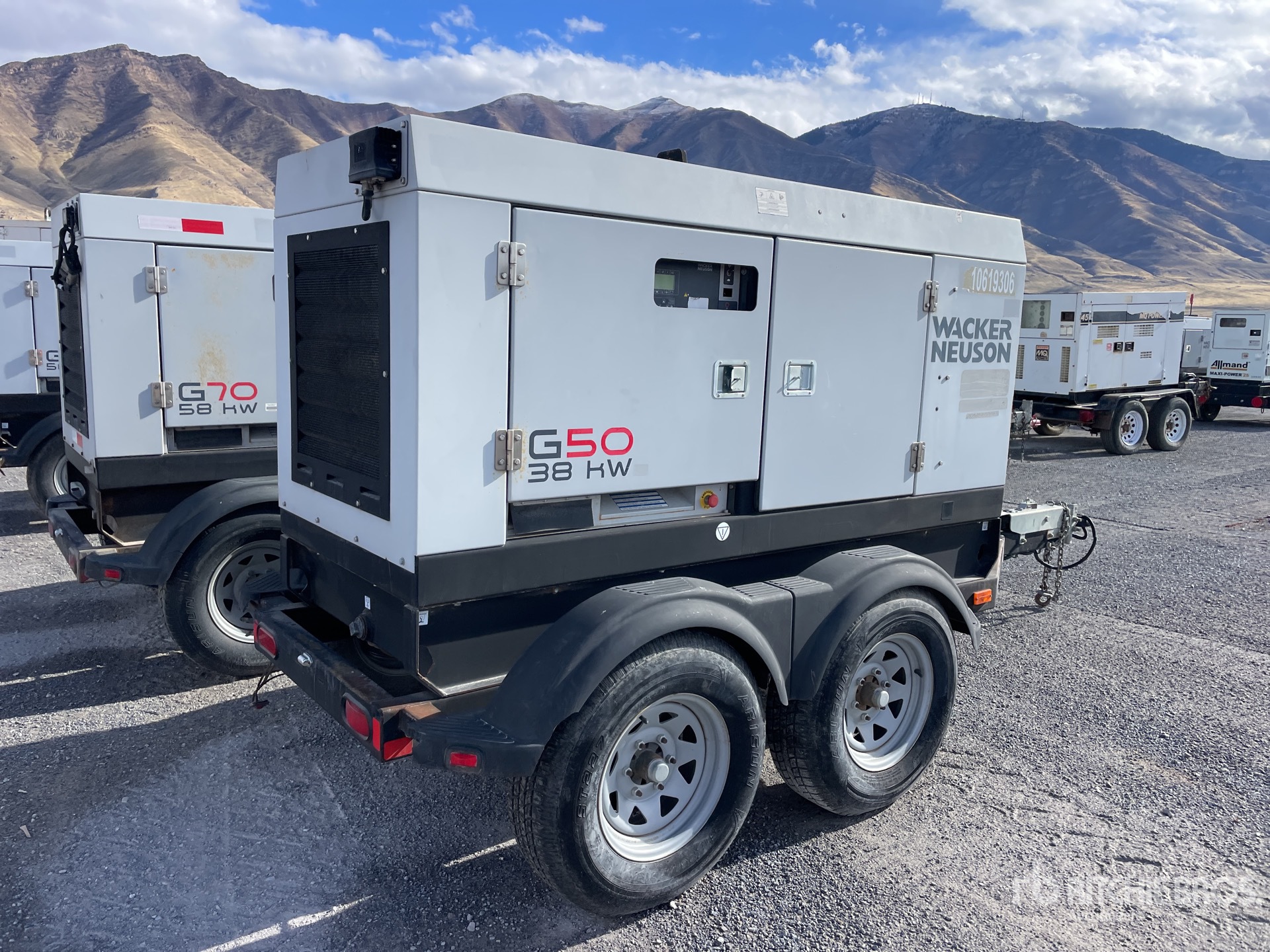 General Appearance with Bild, Ecke hinten rechts