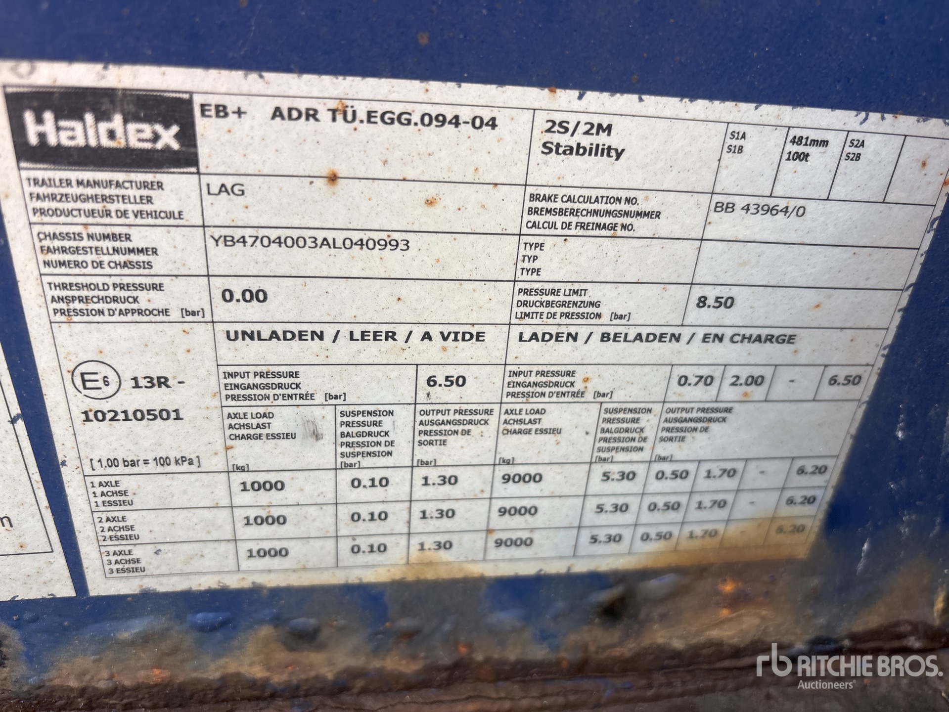 General Appearance with Serial Number / VIN