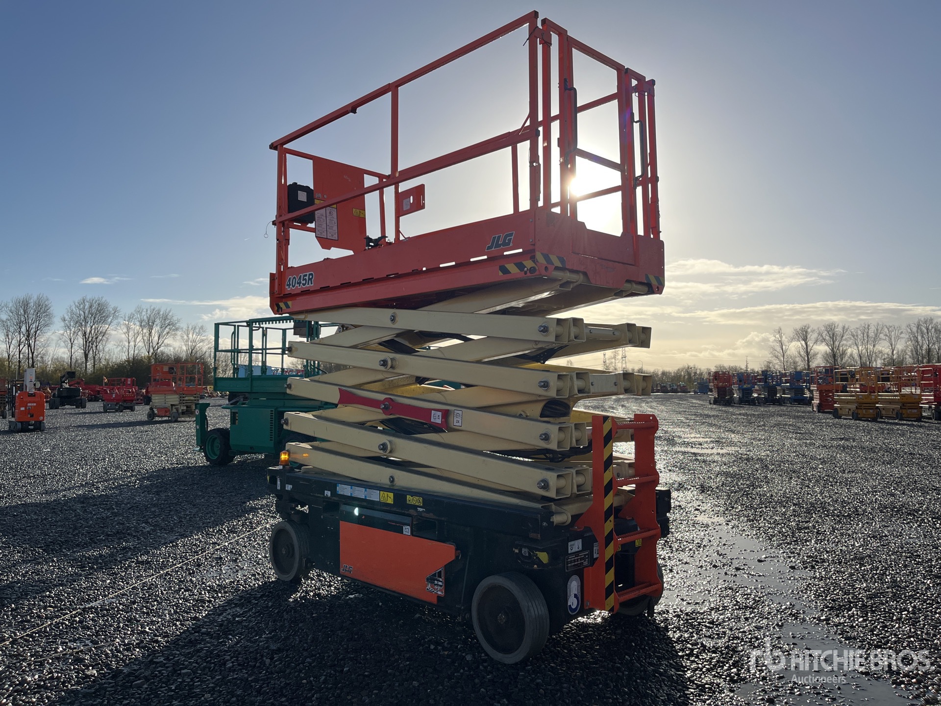 General Appearance with Picture, Left Rear Corner