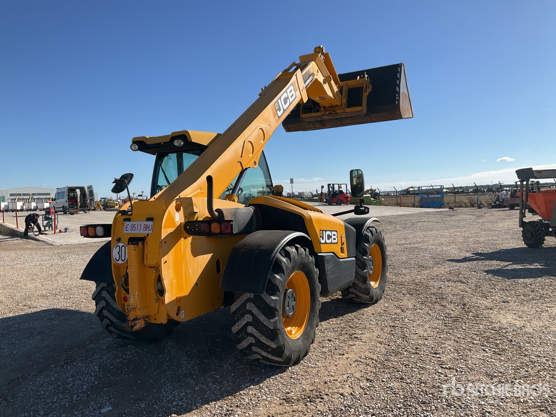 General Appearance with Picture, Right Rear Corner