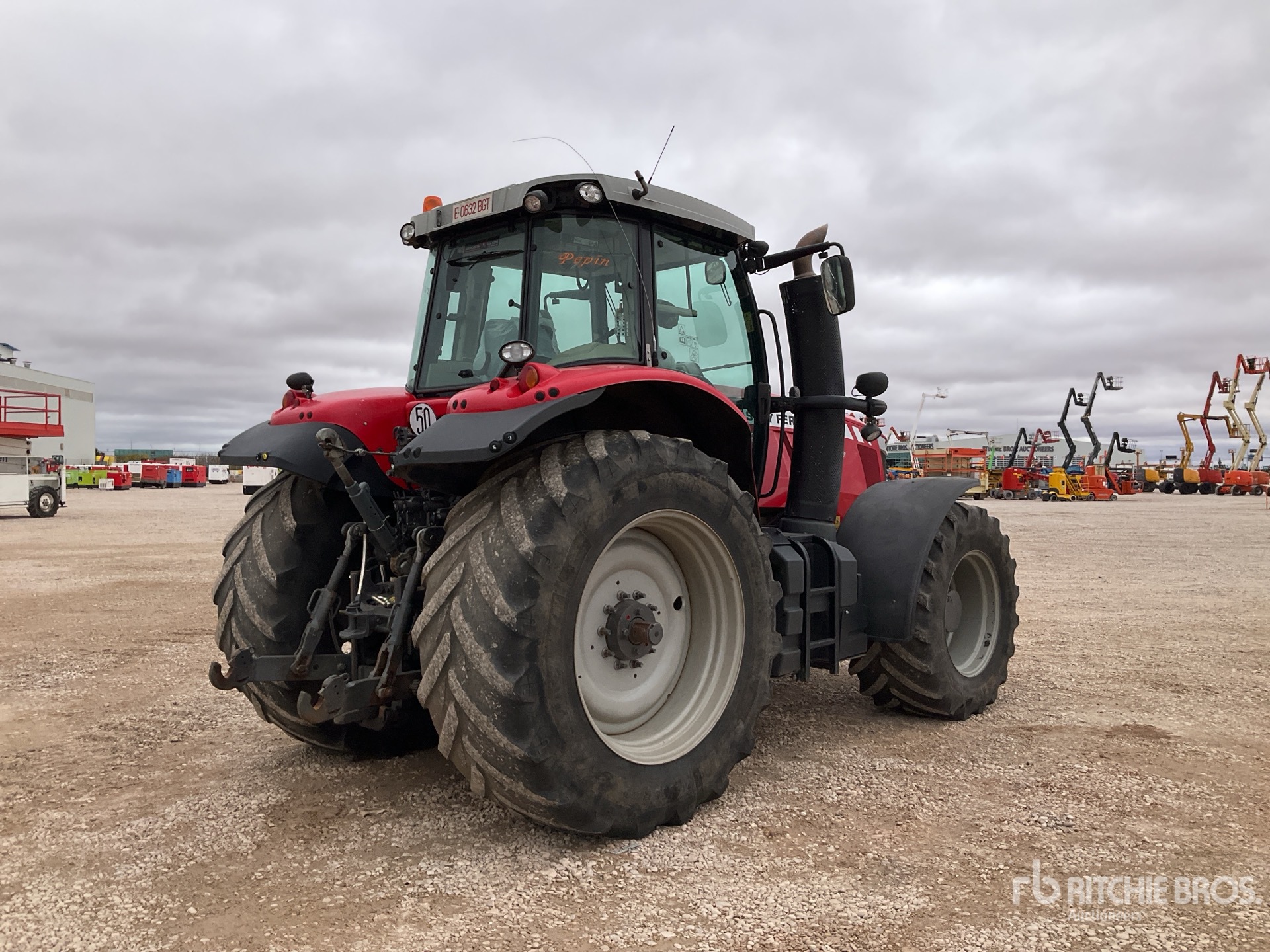 General Appearance with Picture, Right Rear Corner