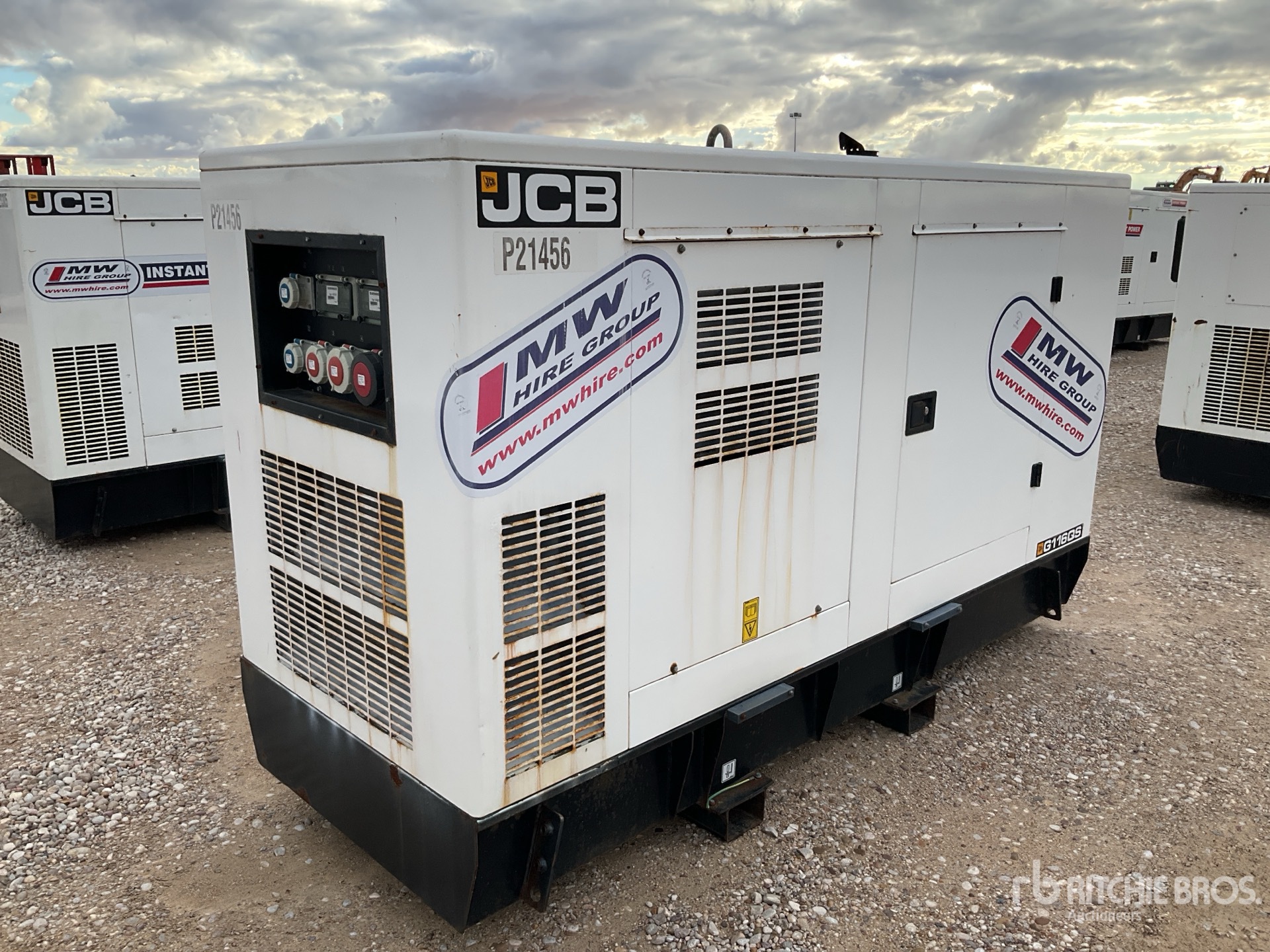 Aspect général with Image, coin arrière droit