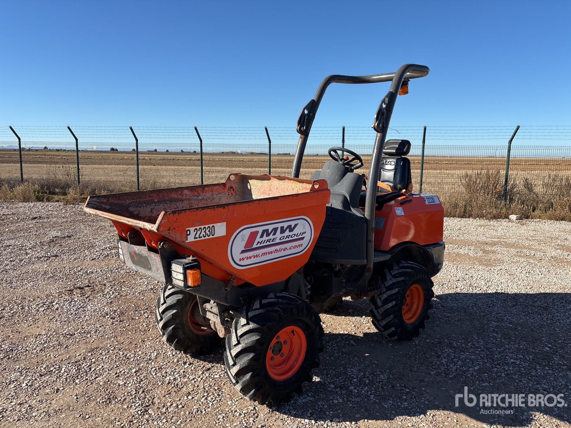 General Appearance with Bild, Ecke vorne links